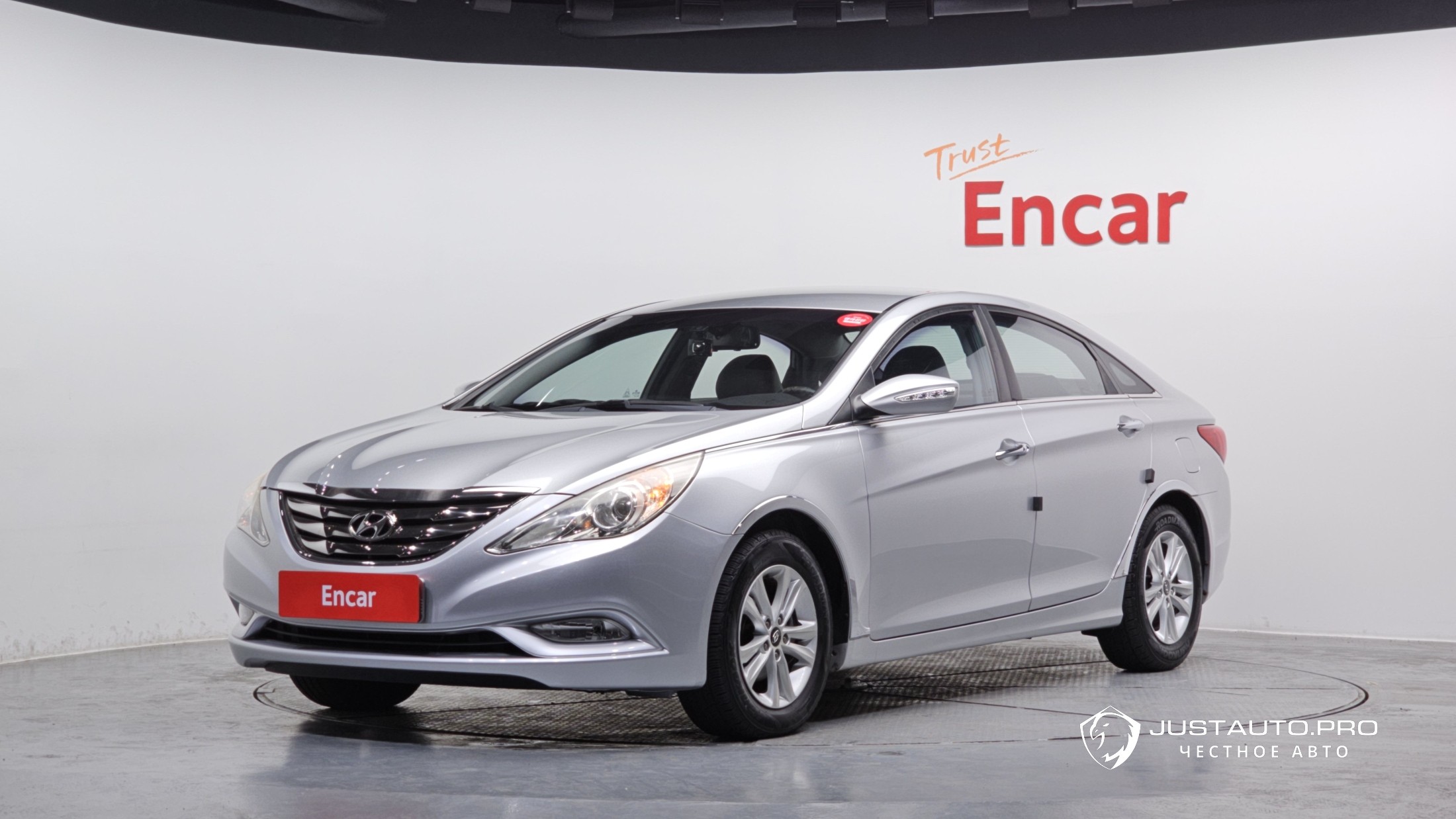 Автомобиль Hyundai Sonata