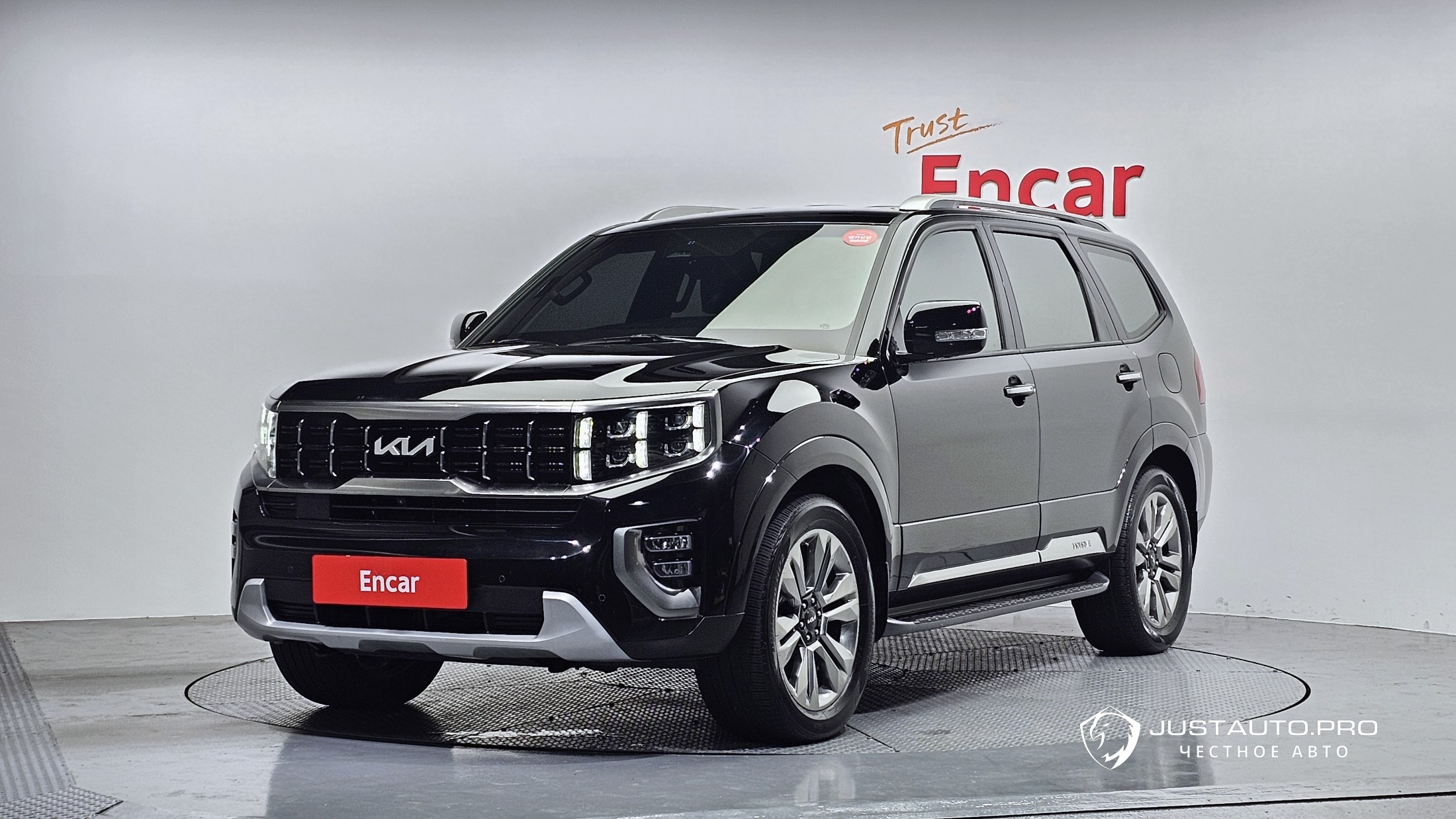 Автомобиль Kia Mohave