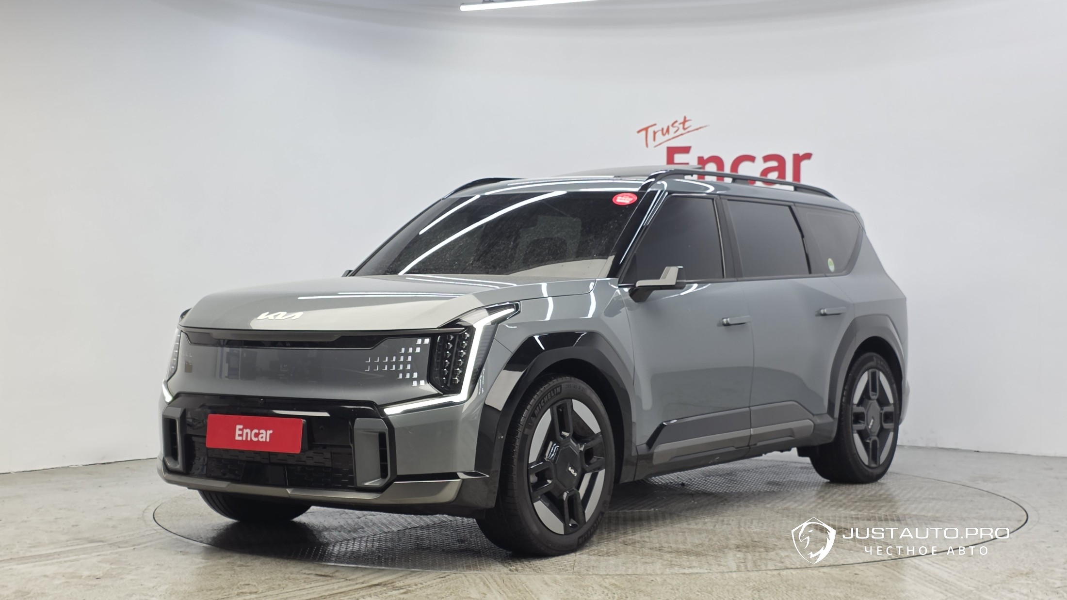 Автомобиль Kia EV9