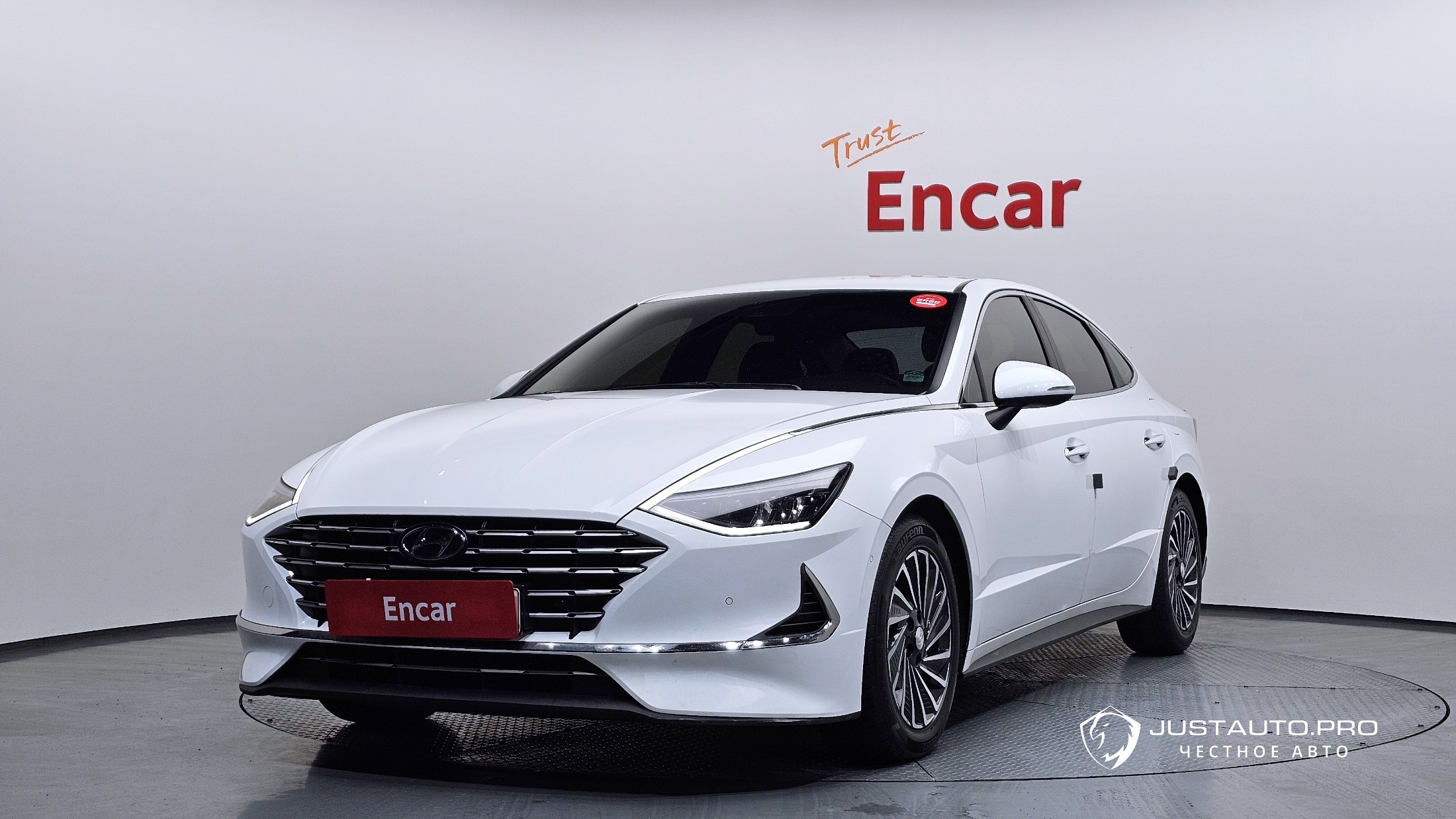 Автомобиль Hyundai Sonata