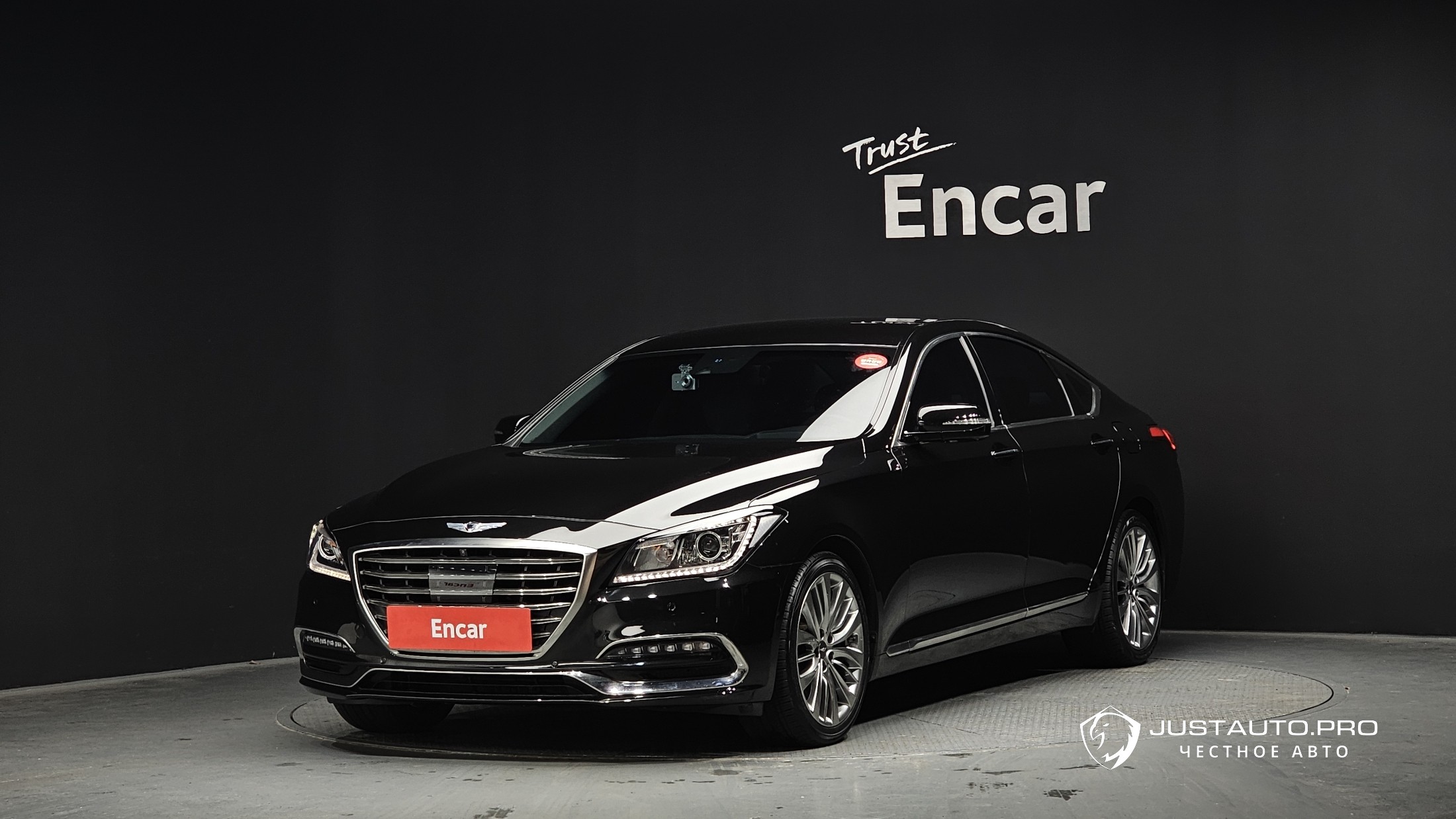 Автомобиль Genesis G80