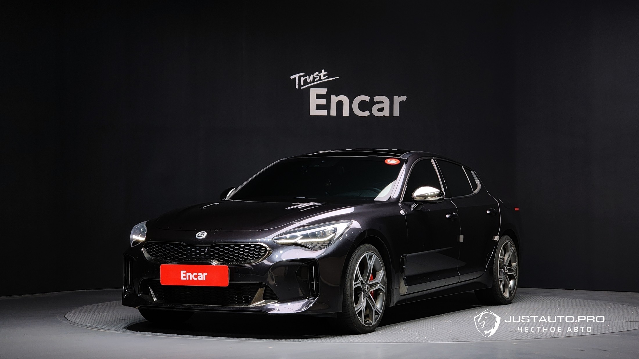 Автомобиль Kia Stinger