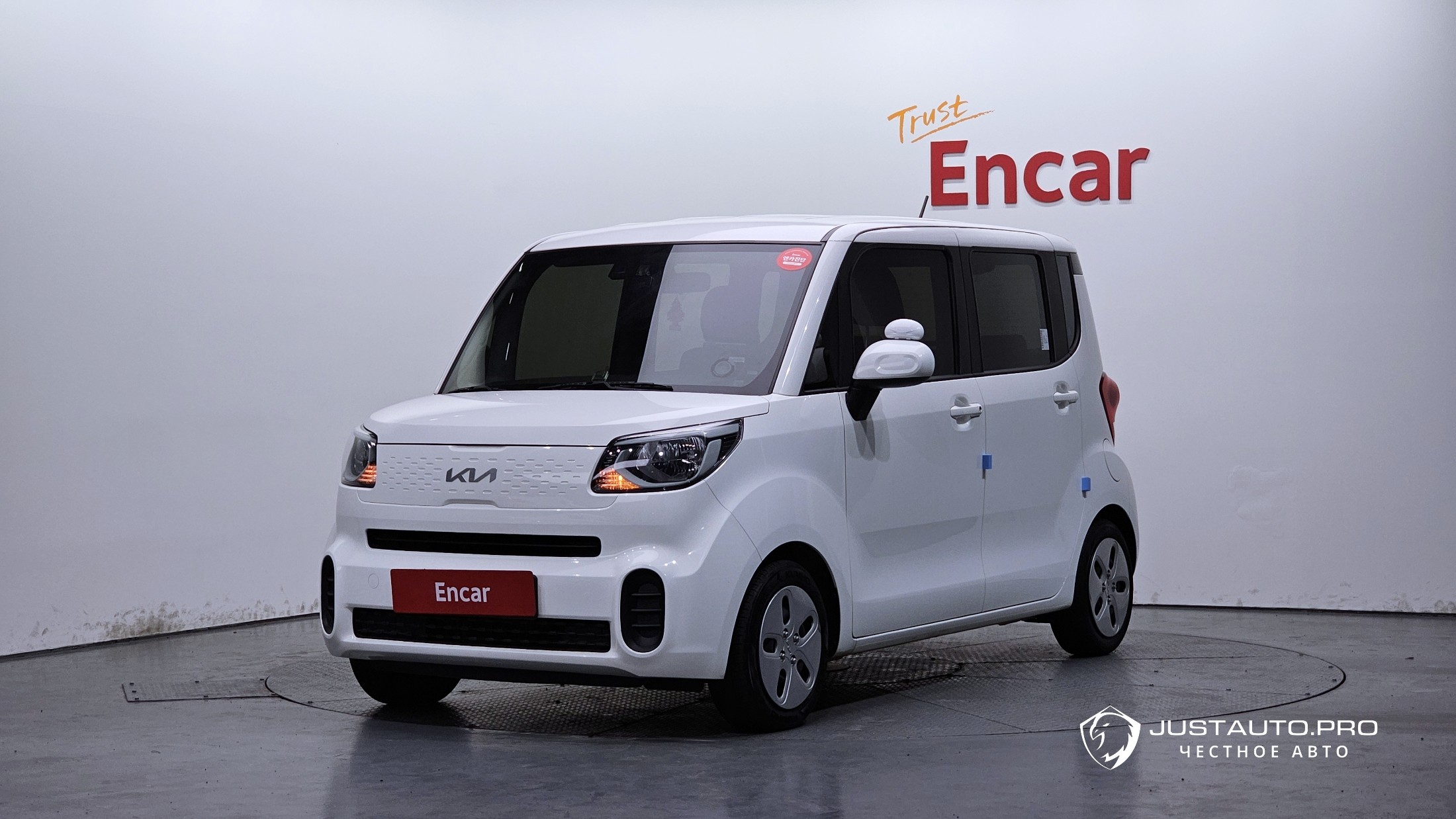 Автомобиль Kia RAY