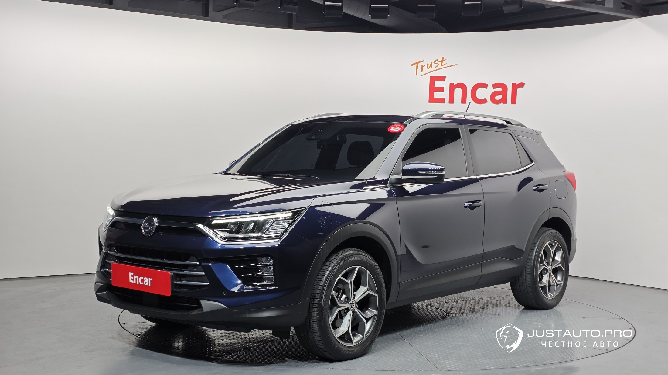 Автомобиль KG_Mobility_Ssangyong KORANDO