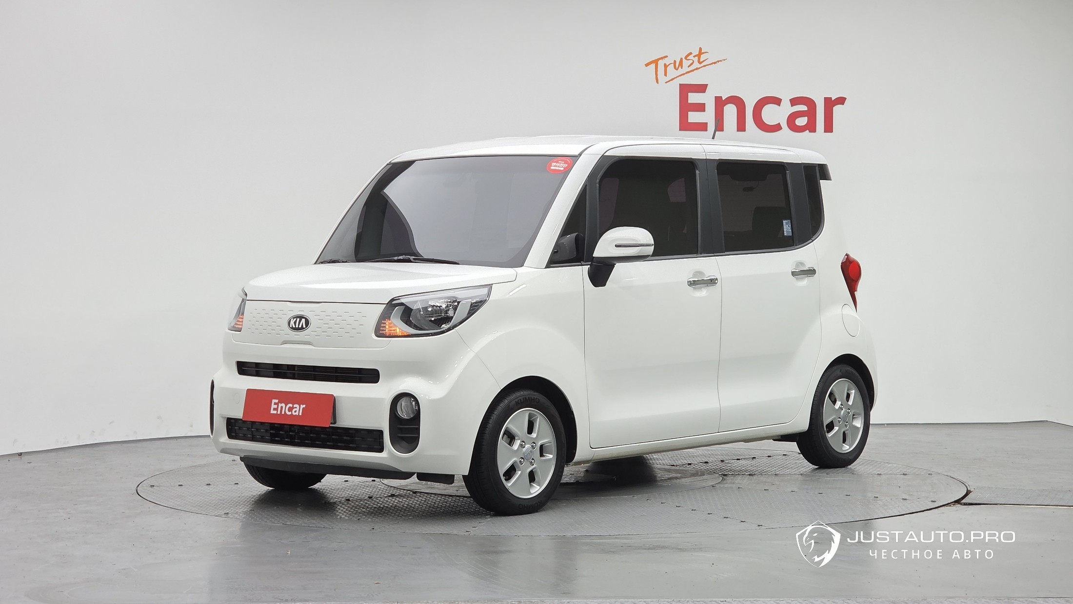 Автомобиль Kia RAY