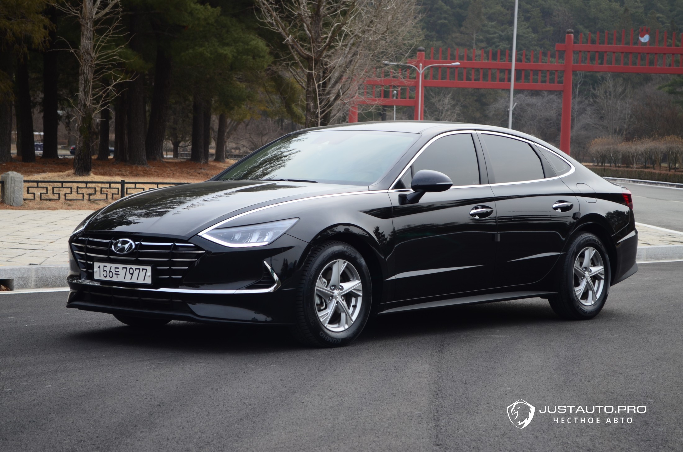 Автомобиль Hyundai Sonata