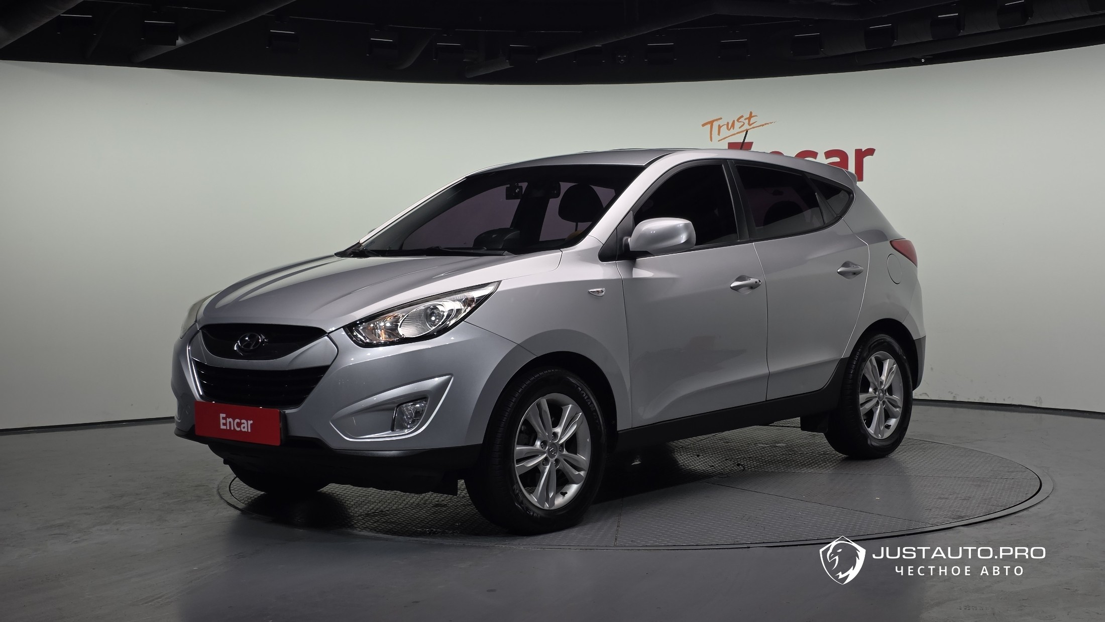 Автомобиль Hyundai Tucson