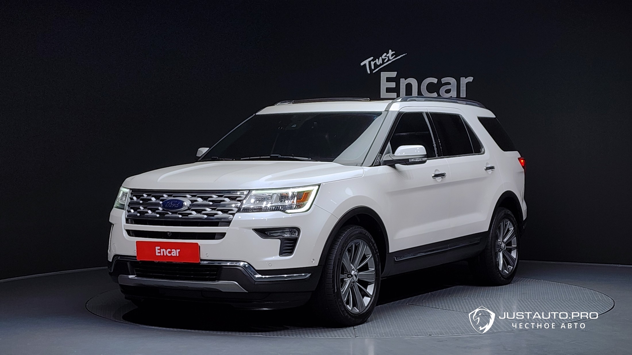 Автомобиль Ford Explorer