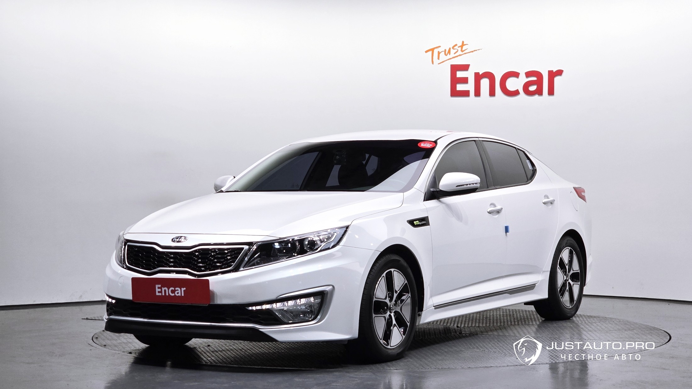 Автомобиль Kia K5