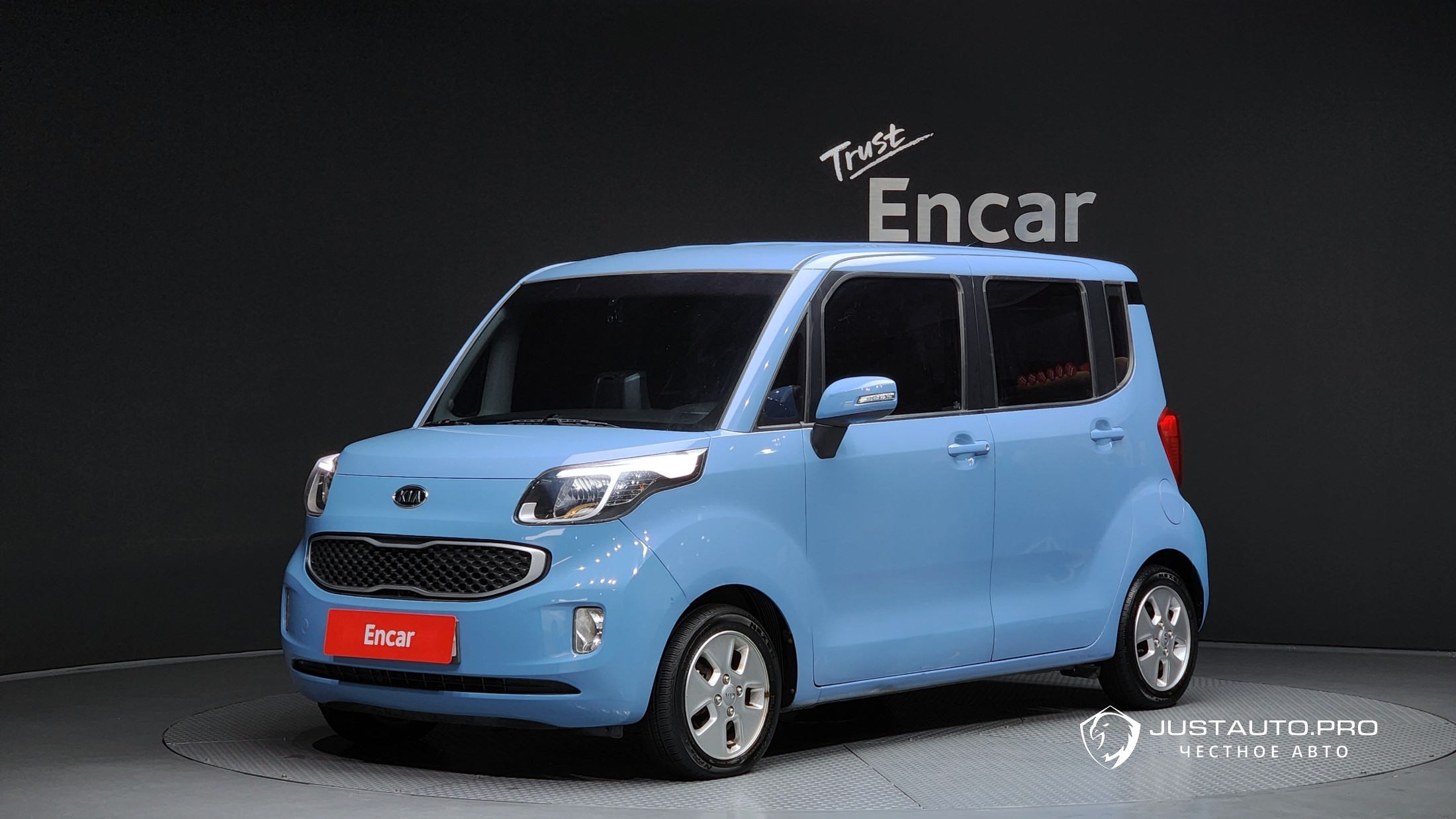 Автомобиль Kia RAY