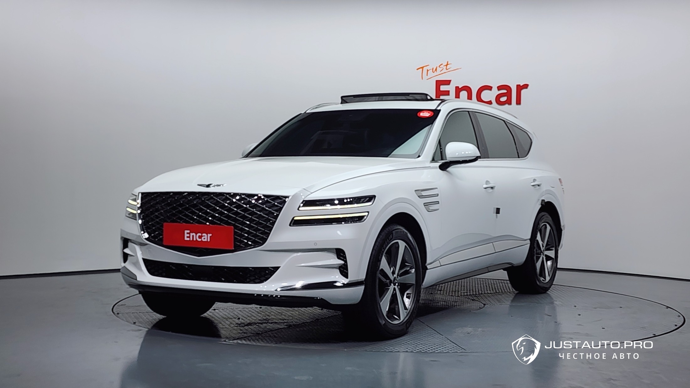 Автомобиль Genesis GV80