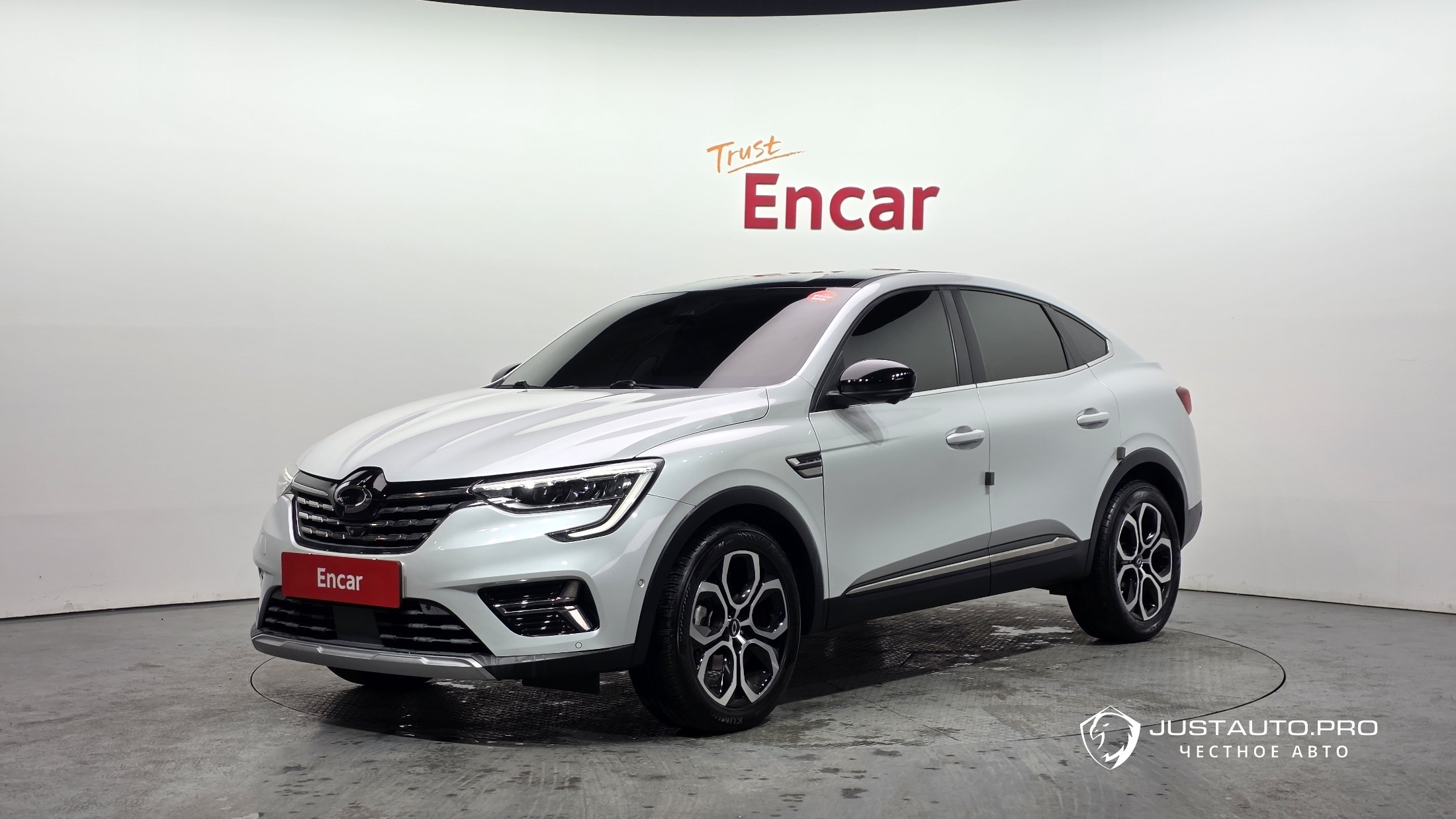 Автомобиль Renault-KoreaSamsung XM3