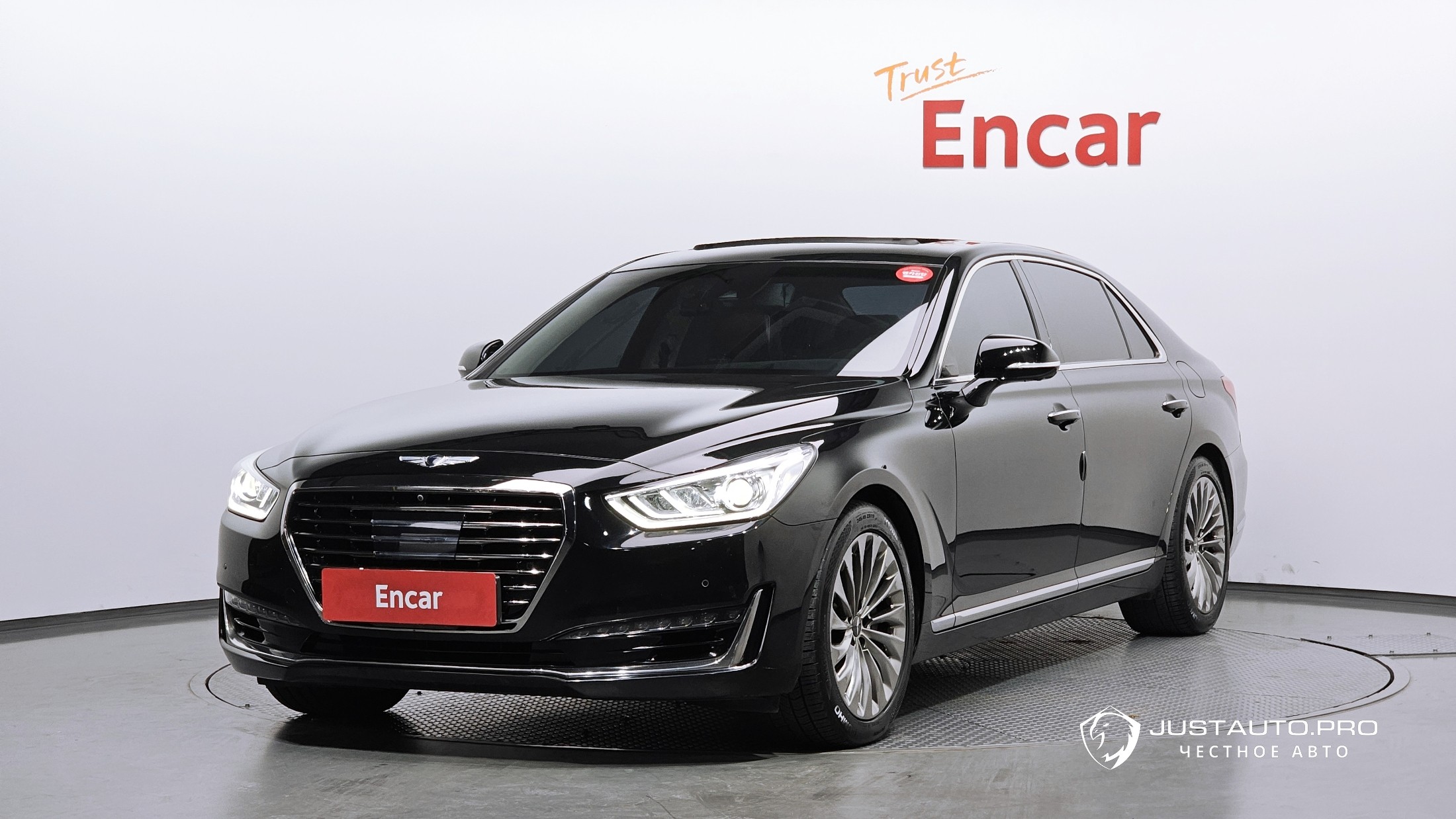 Автомобиль Genesis EQ900