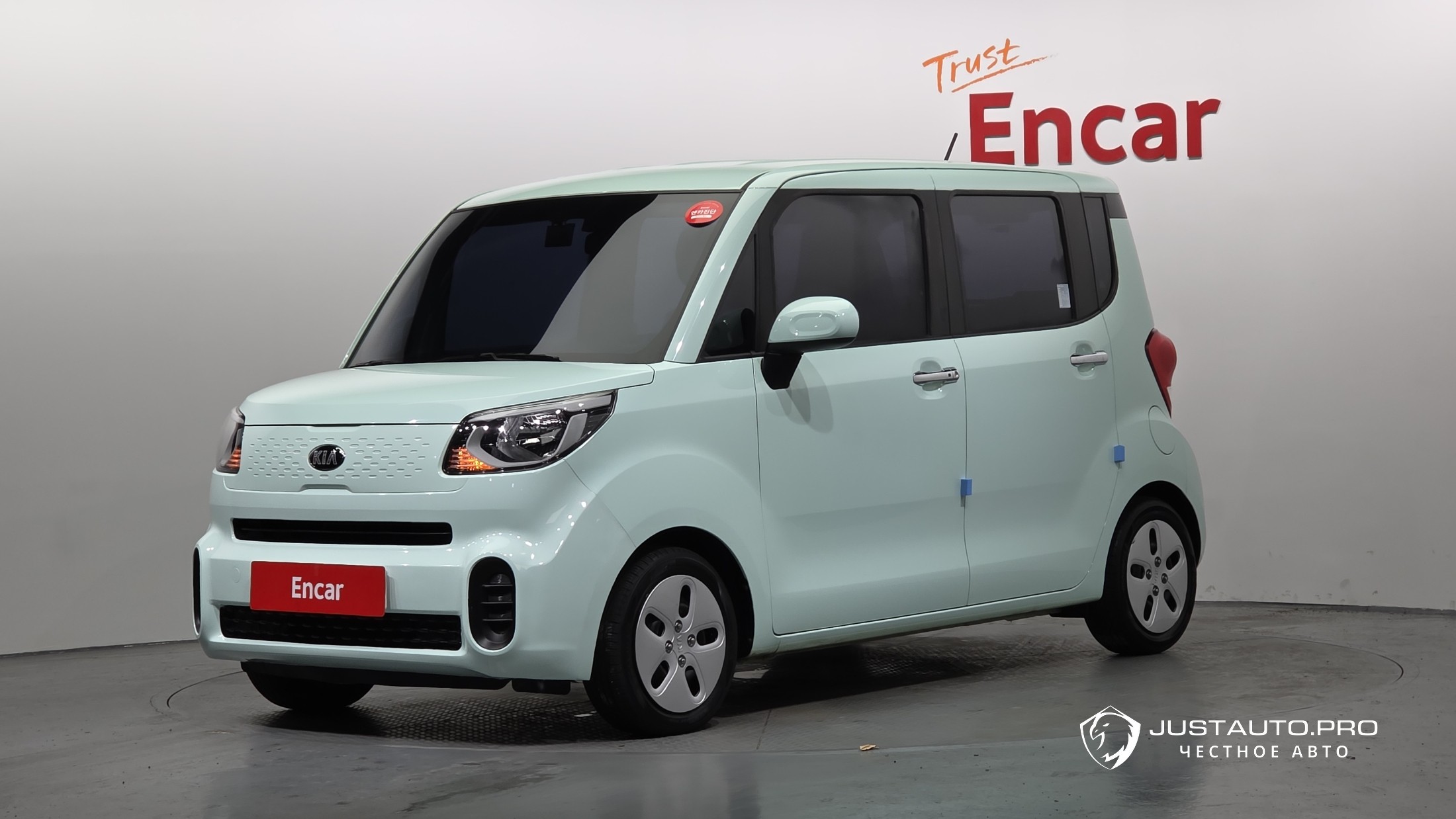 Автомобиль Kia RAY