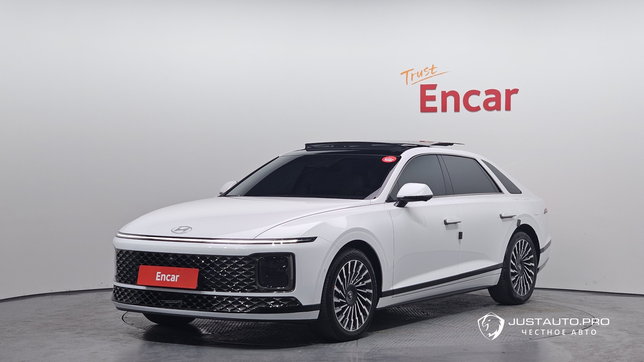 Автомобиль Hyundai Grandeur