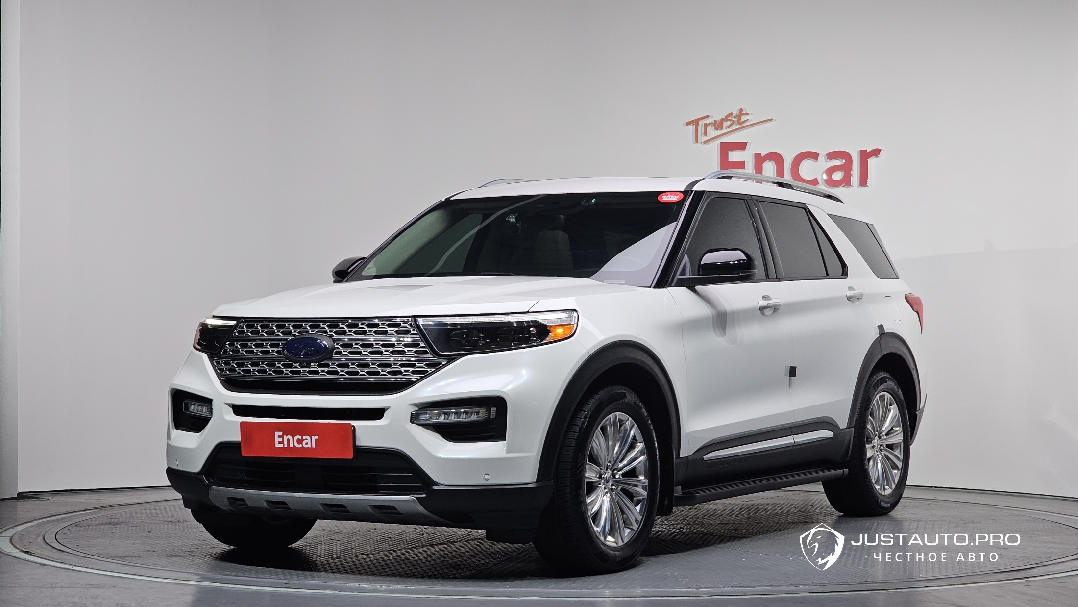 Автомобиль Ford Explorer