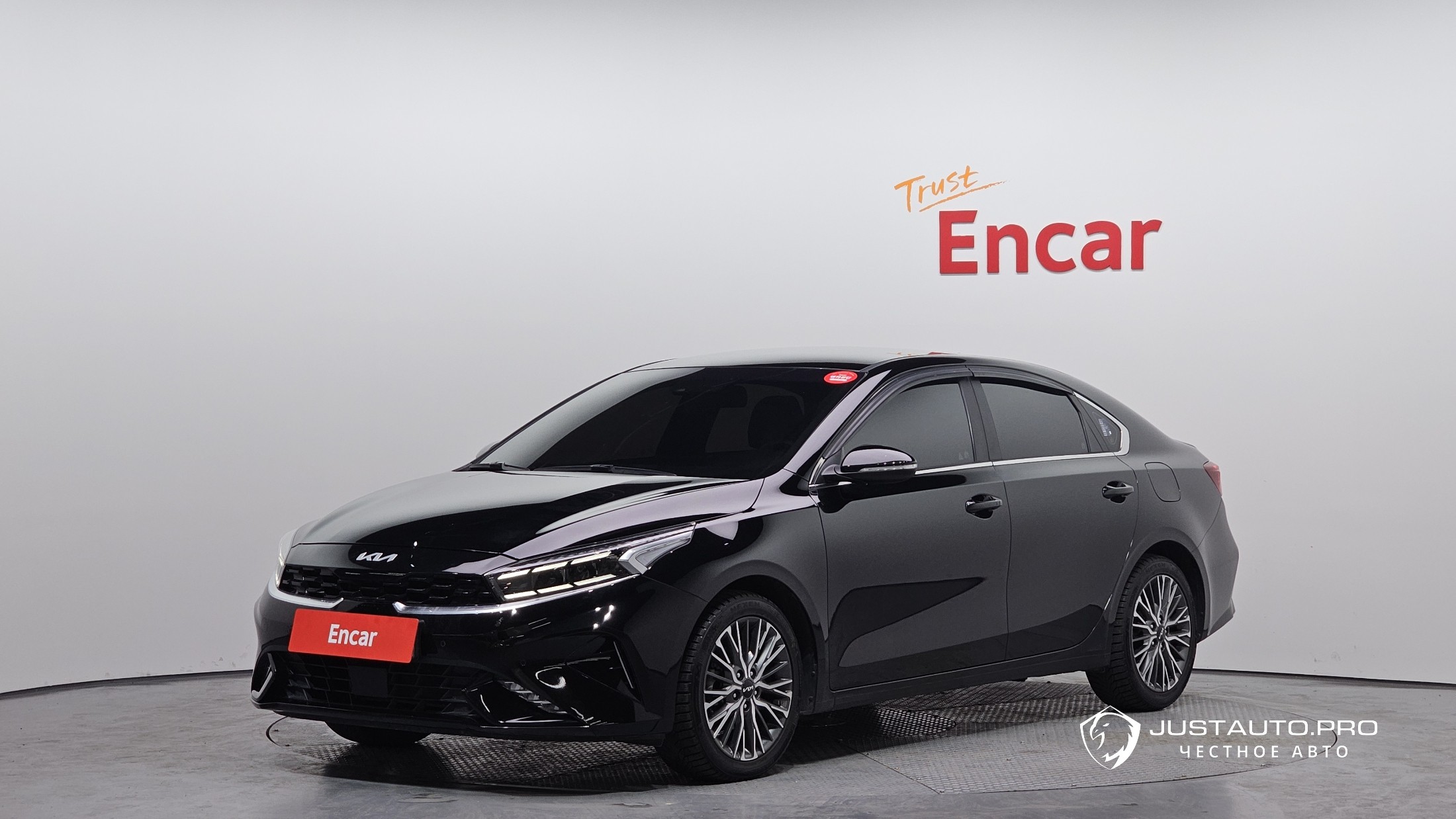 Автомобиль Kia K3