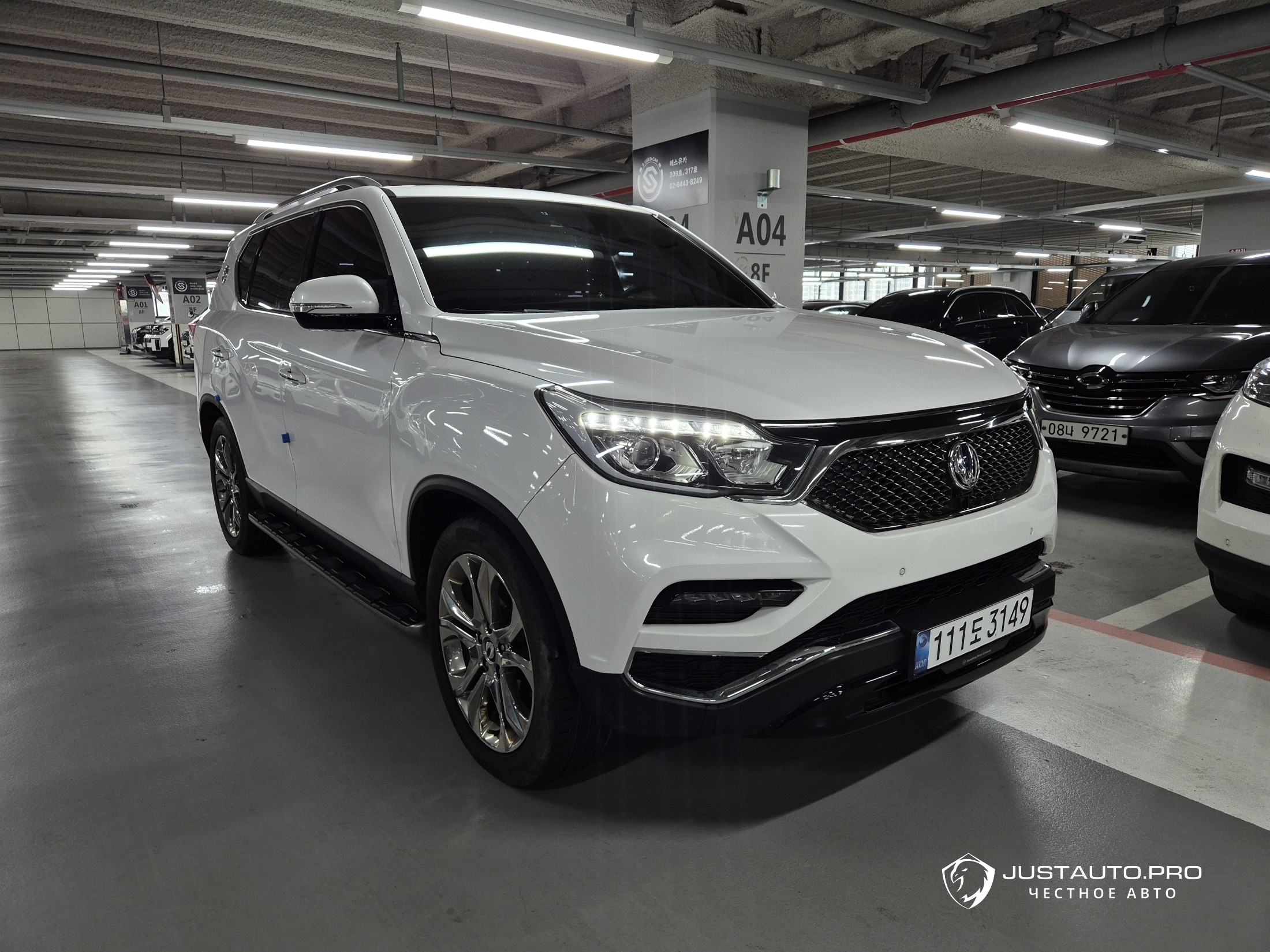 Автомобиль KG_Mobility_Ssangyong Rexton