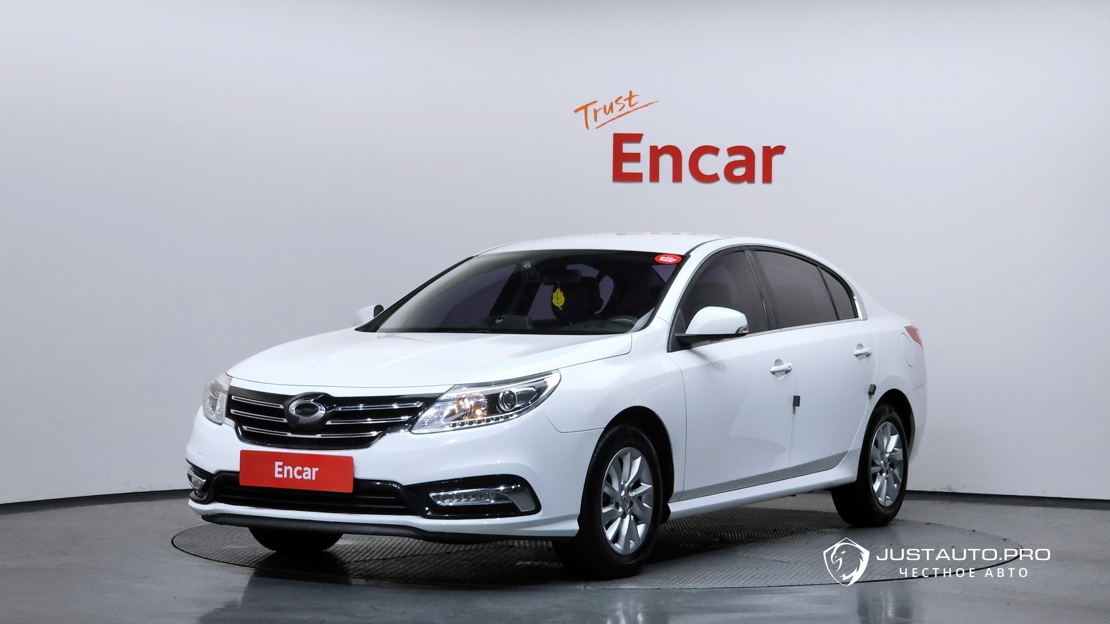 Автомобиль Renault-KoreaSamsung SM5 