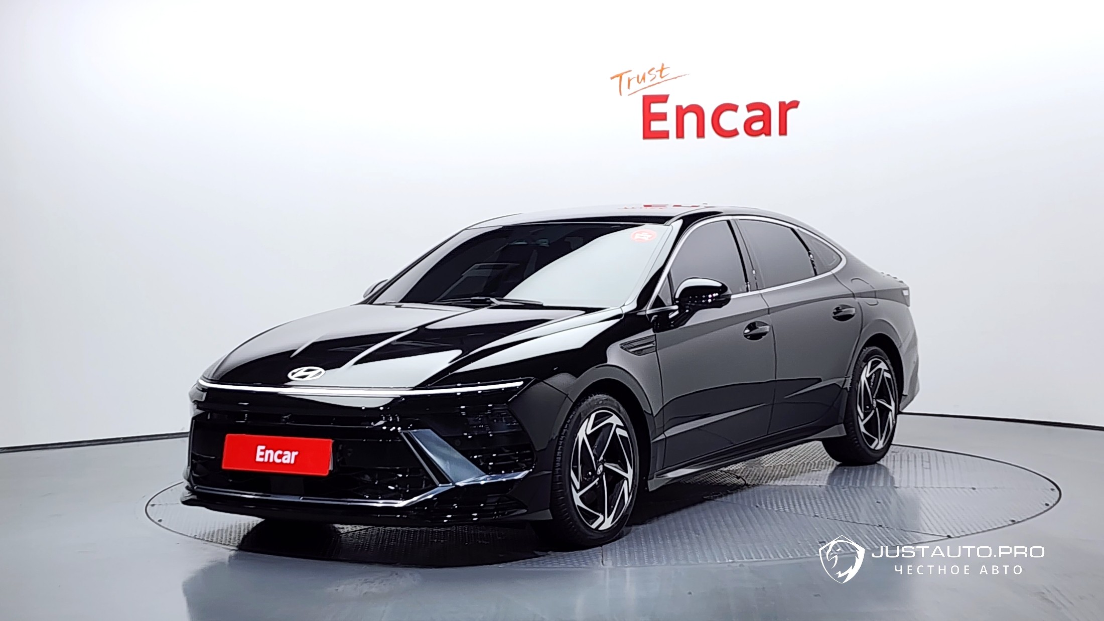 Автомобиль Hyundai Sonata