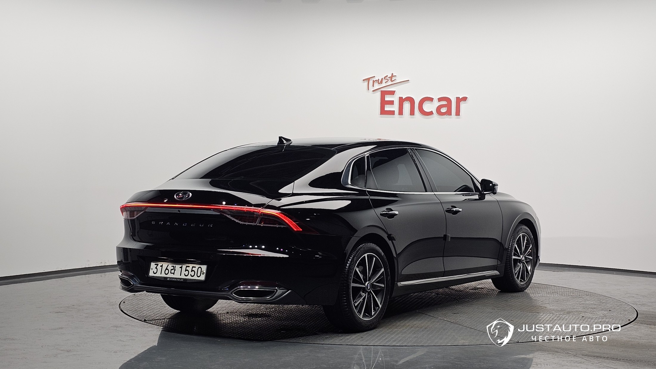 Автомобиль Hyundai Grandeur