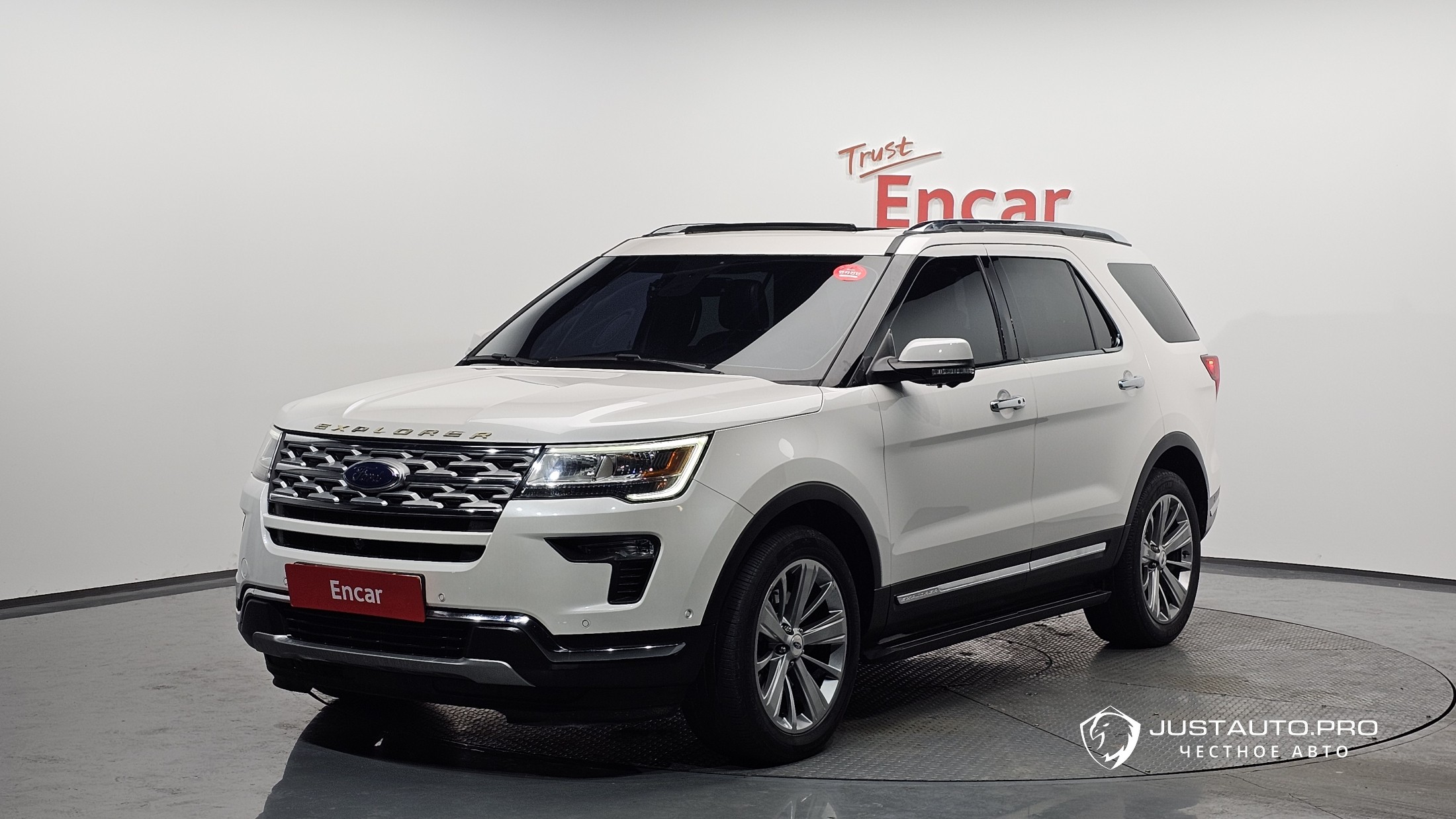Автомобиль Ford Explorer