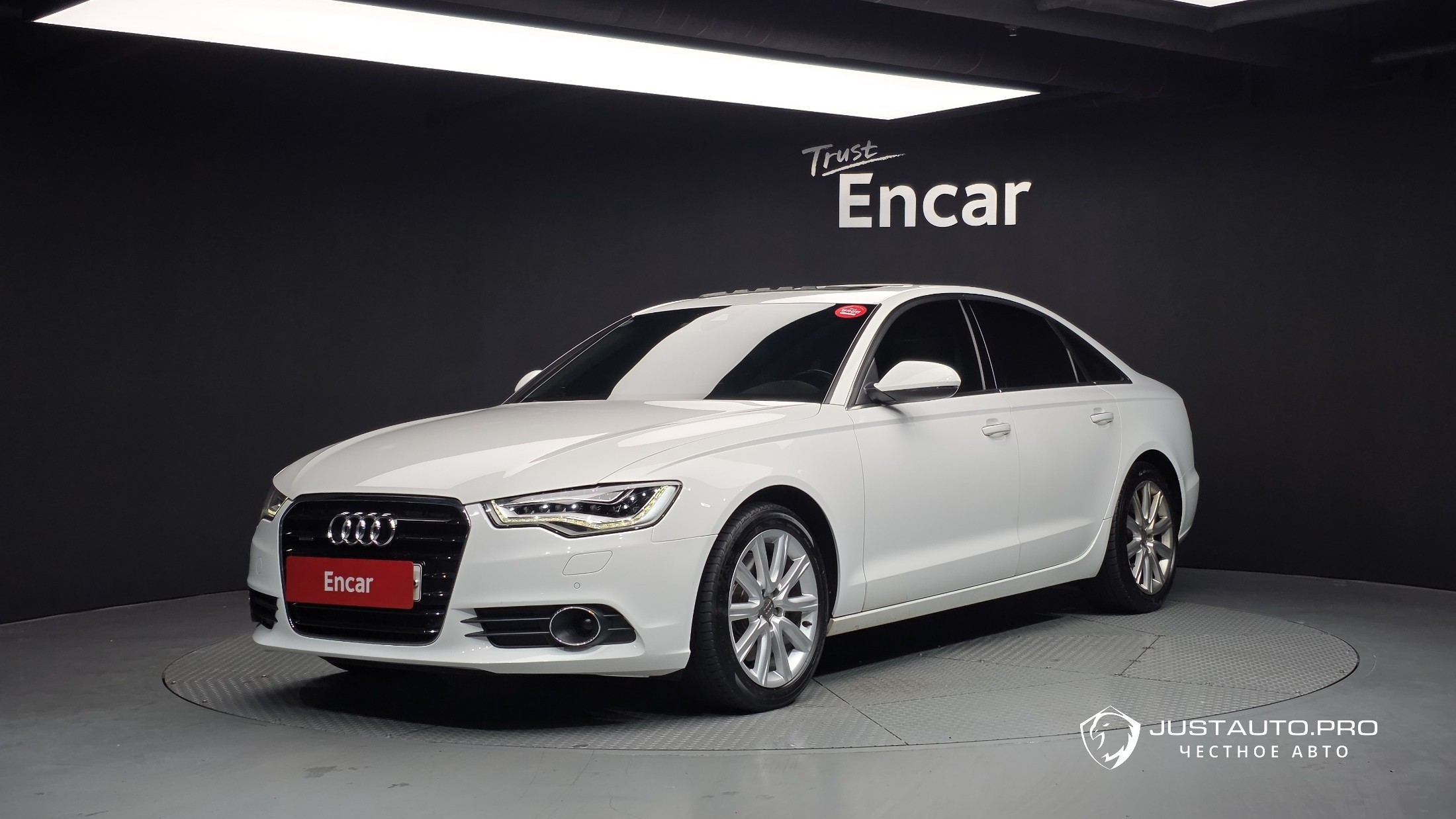 Автомобиль Audi A6