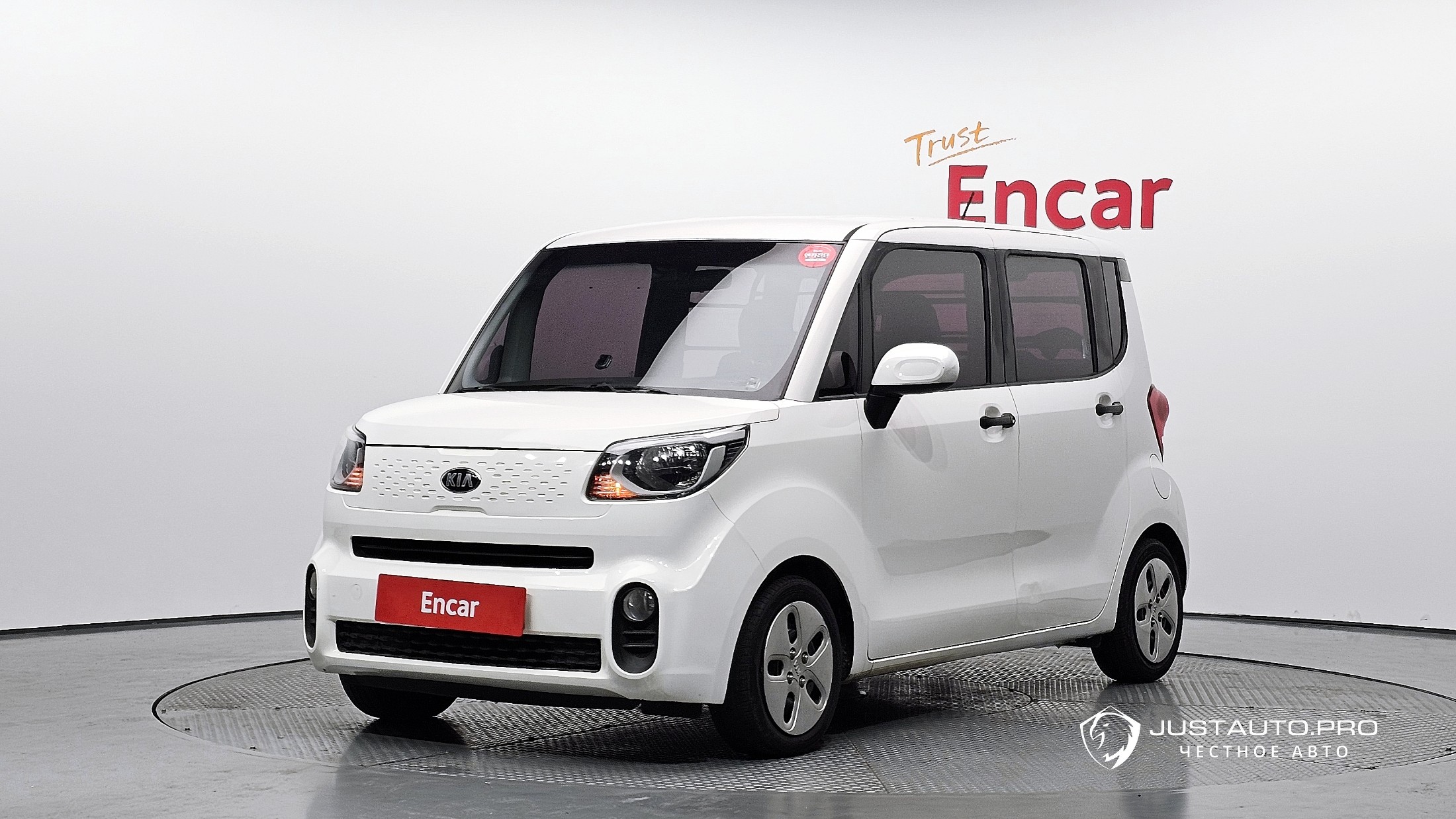 Автомобиль Kia RAY