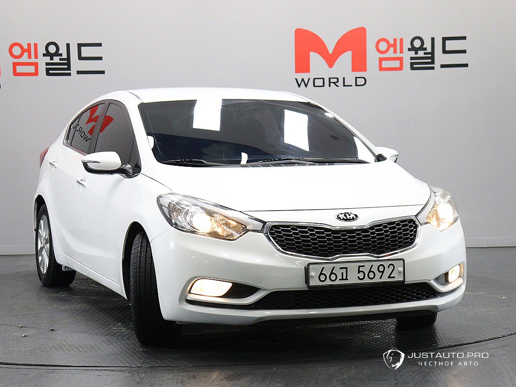 Автомобиль Kia K3