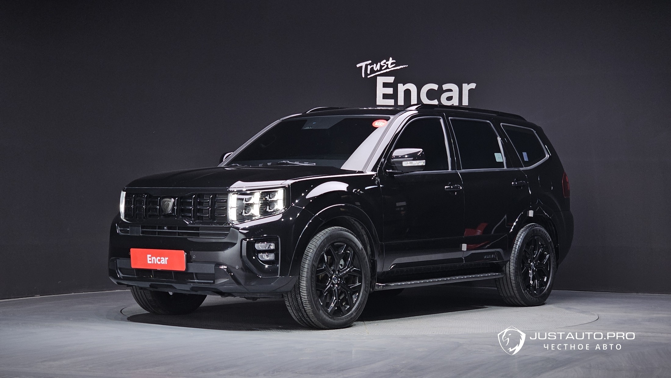 Автомобиль Kia Mohave