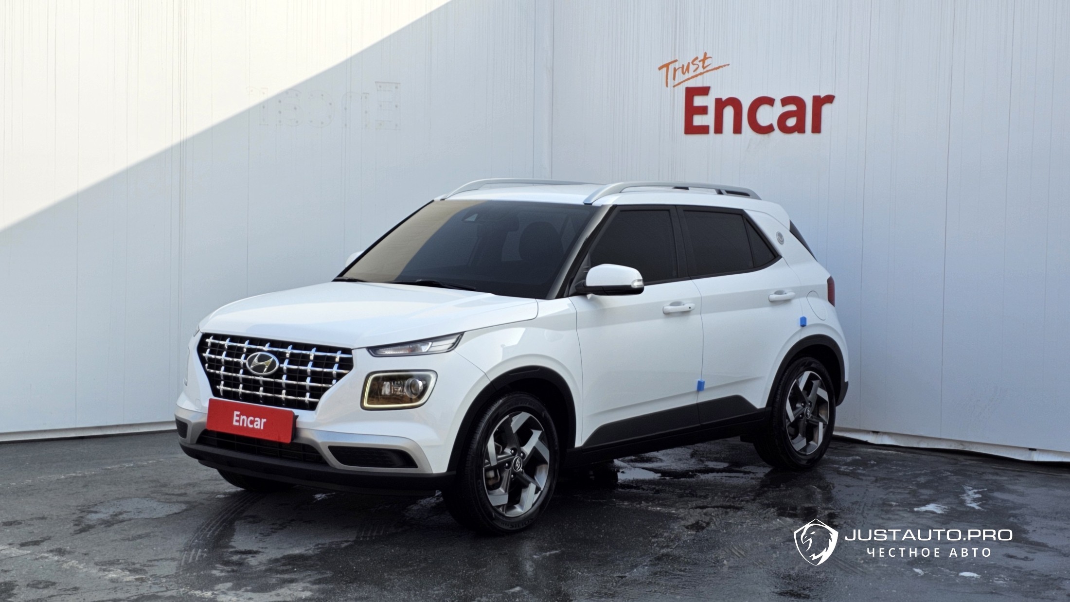 Автомобиль Hyundai Venue