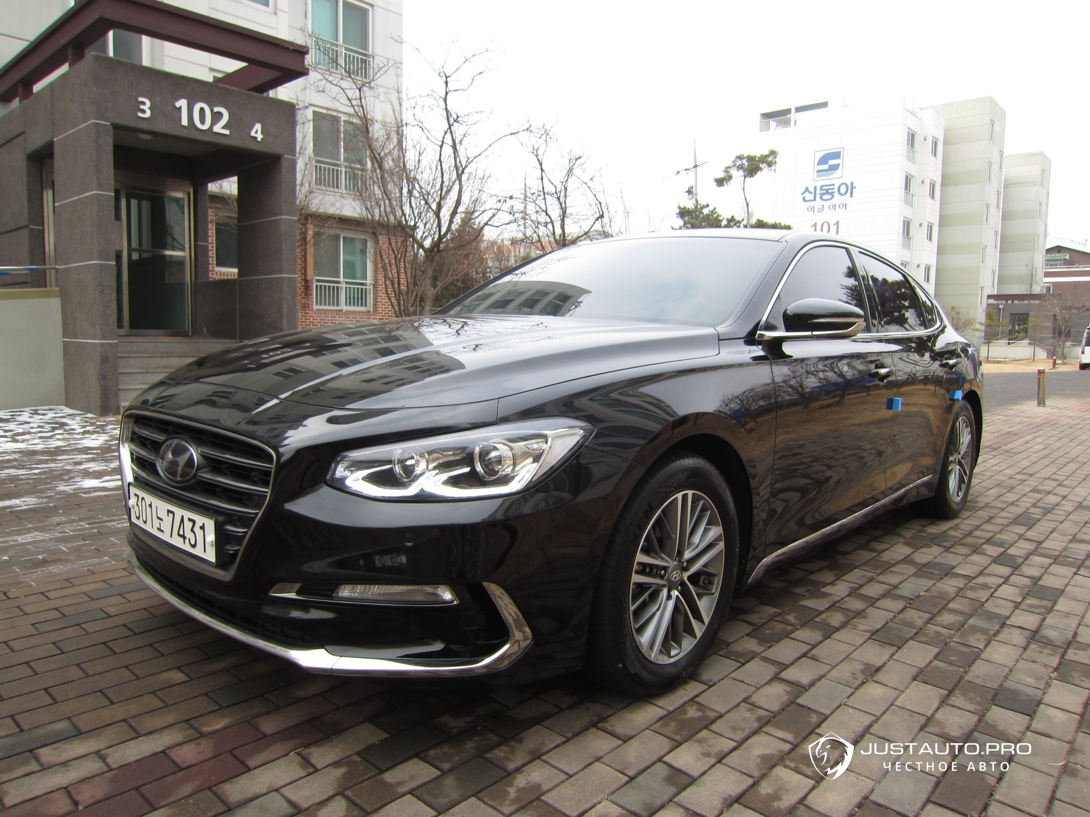 Автомобиль Hyundai Grandeur