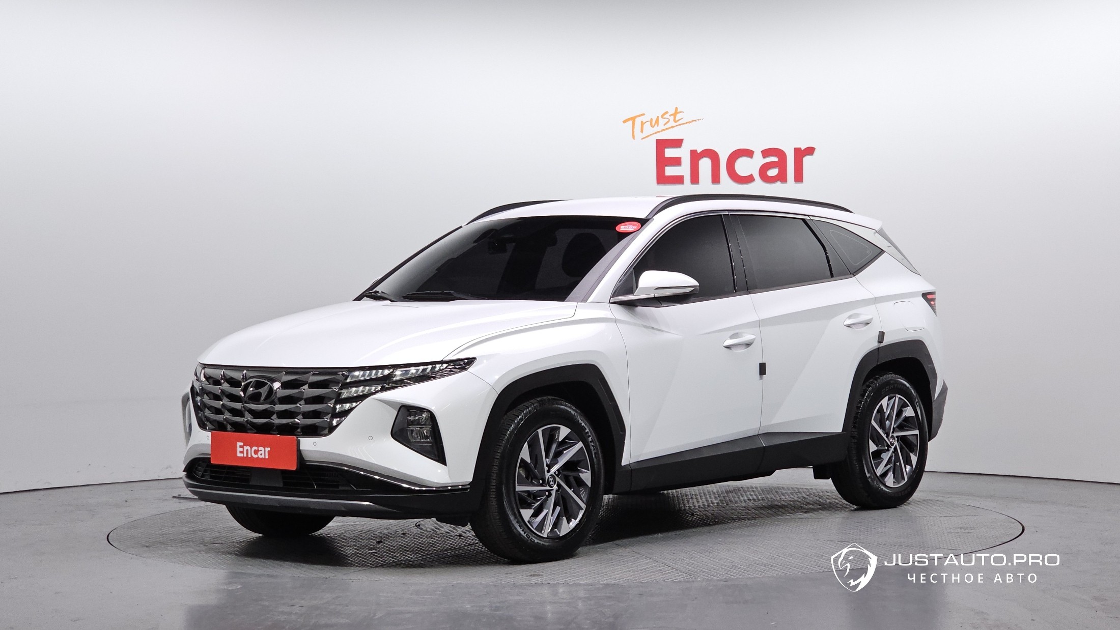 Автомобиль Hyundai Tucson