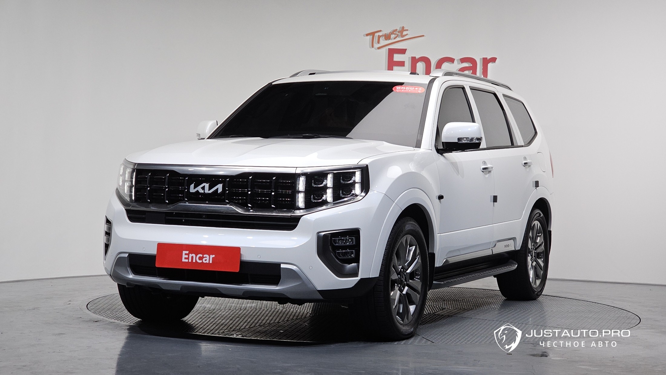 Автомобиль Kia Mohave