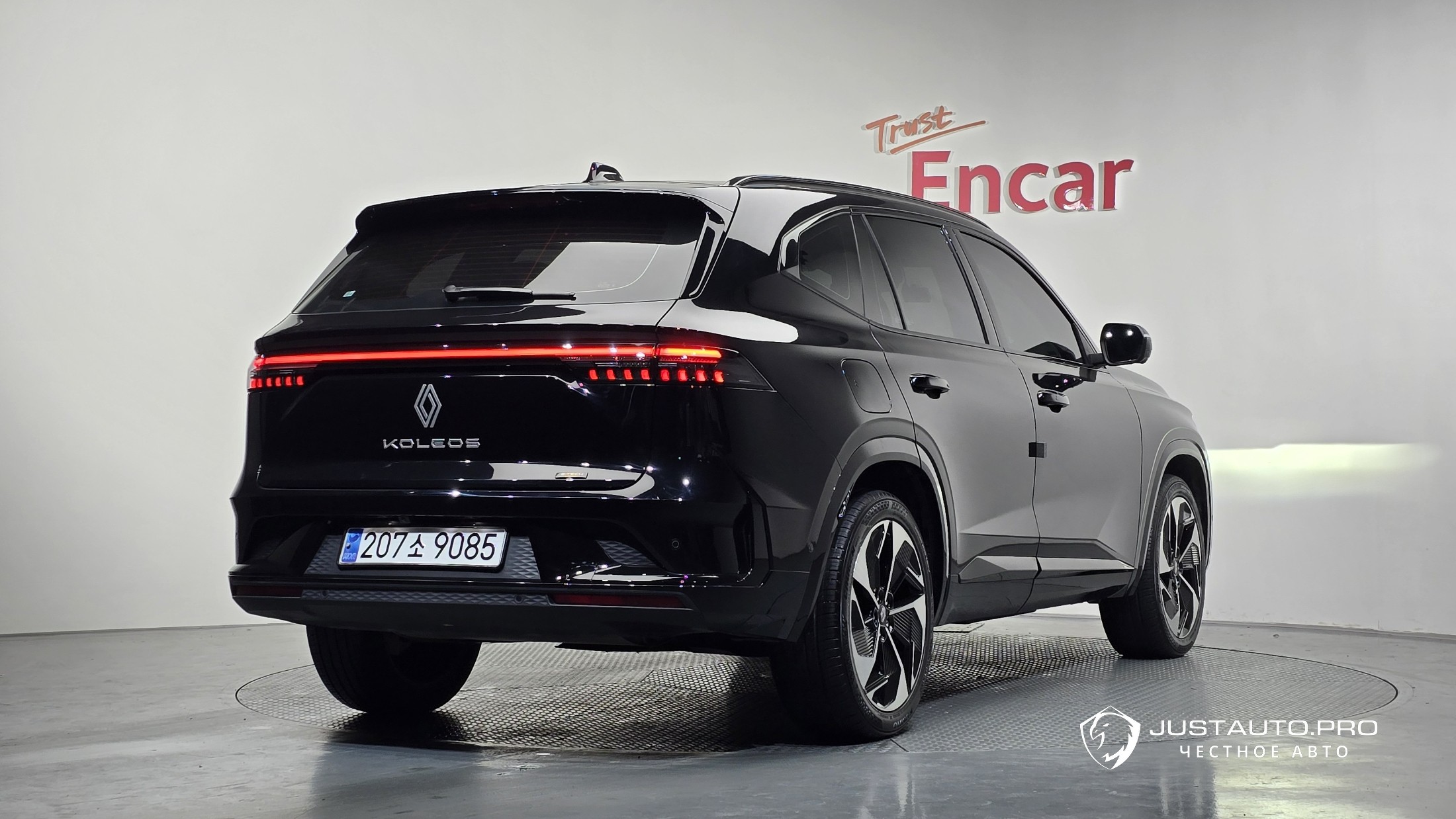 Автомобиль Renault-KoreaSamsung Grand Koleos