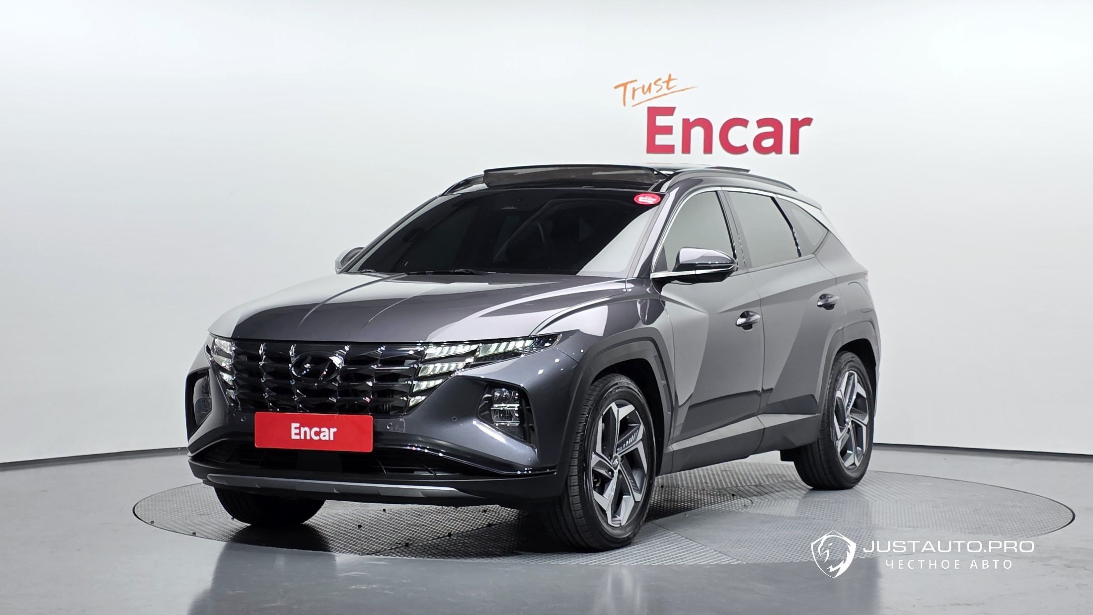 Автомобиль Hyundai Tucson