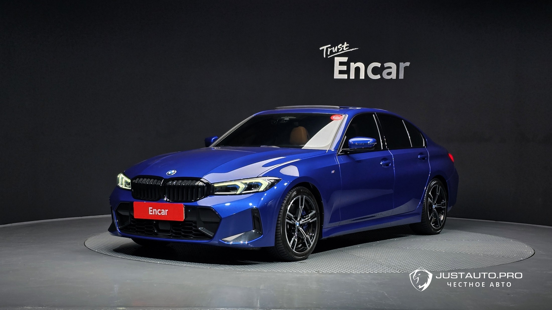 Автомобиль BMW 3-Series