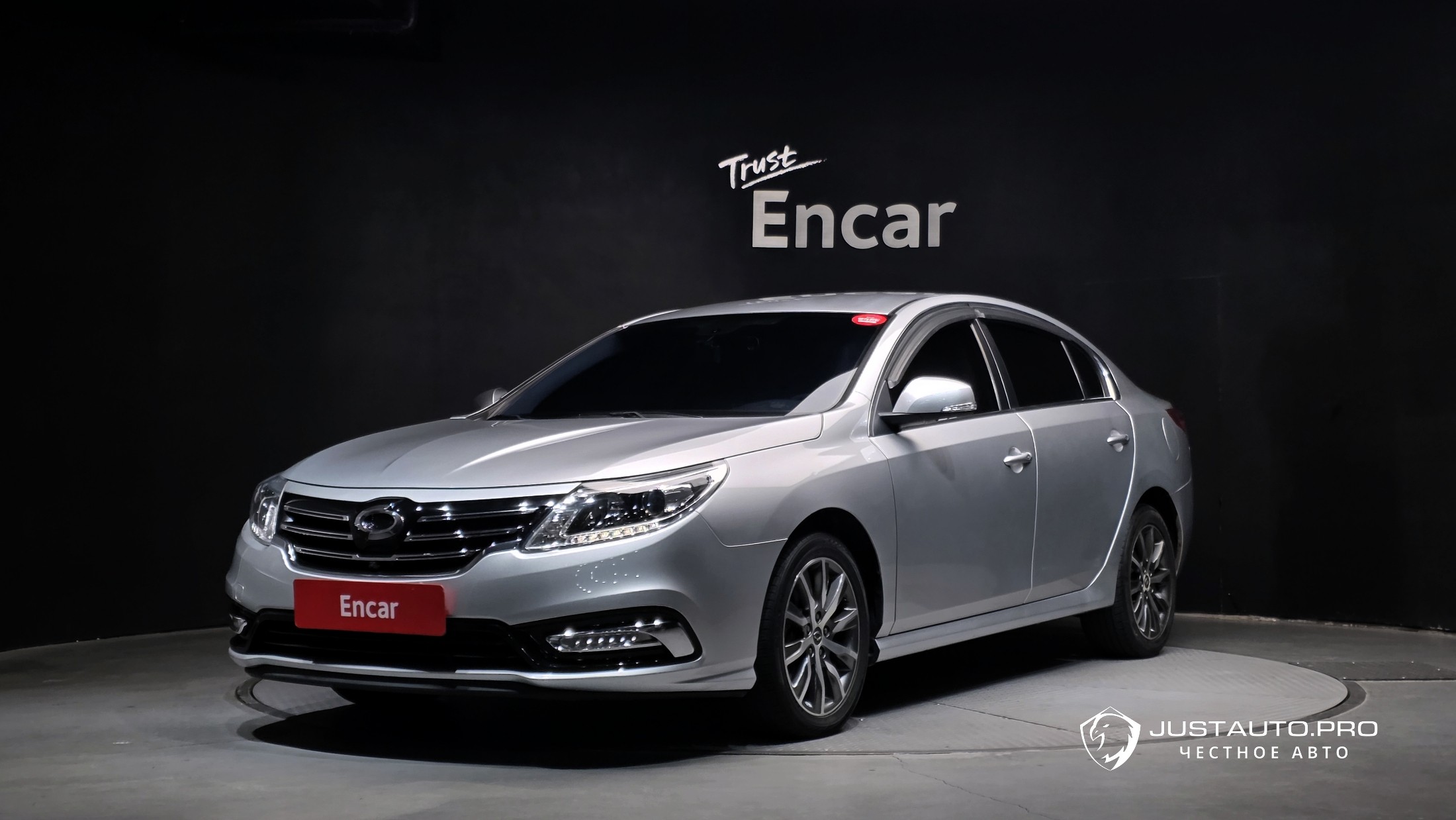 Автомобиль Renault-KoreaSamsung SM5 