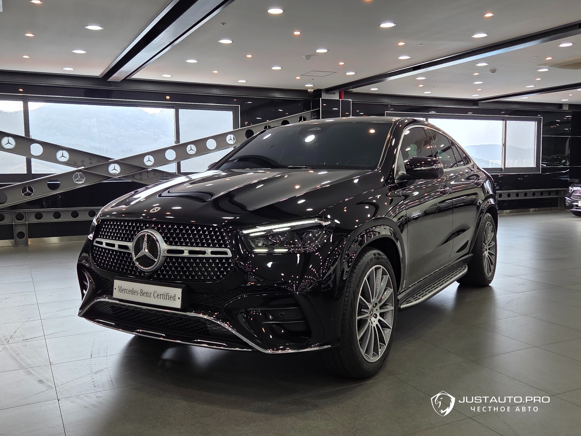 Автомобиль Mercedes-Benz GLE-Class