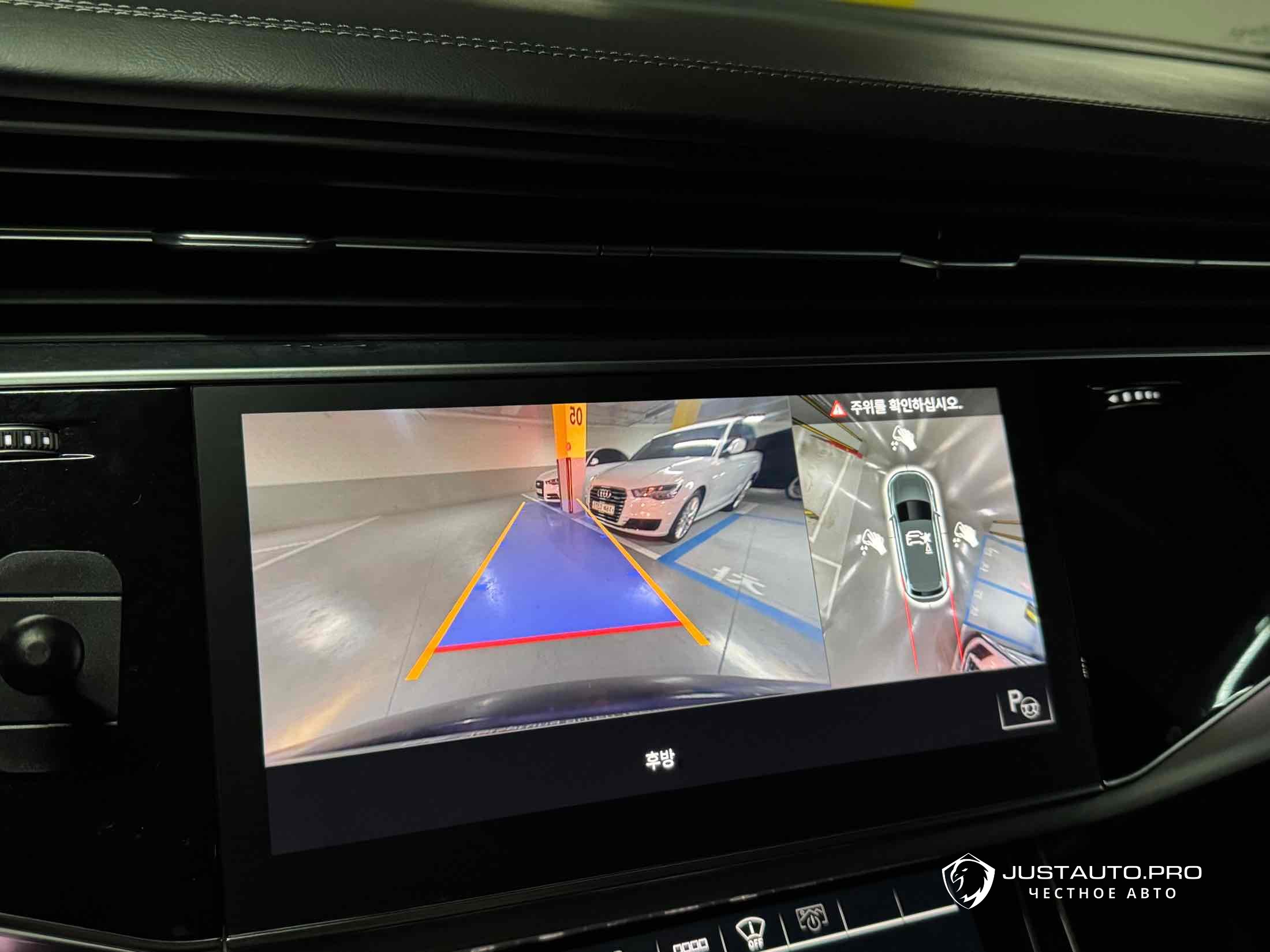 Автомобиль Audi Q7