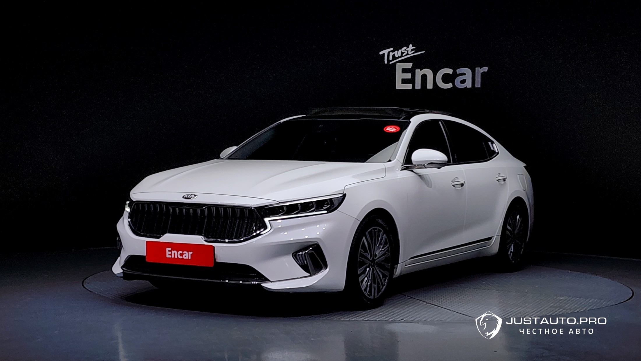 Автомобиль Kia K7