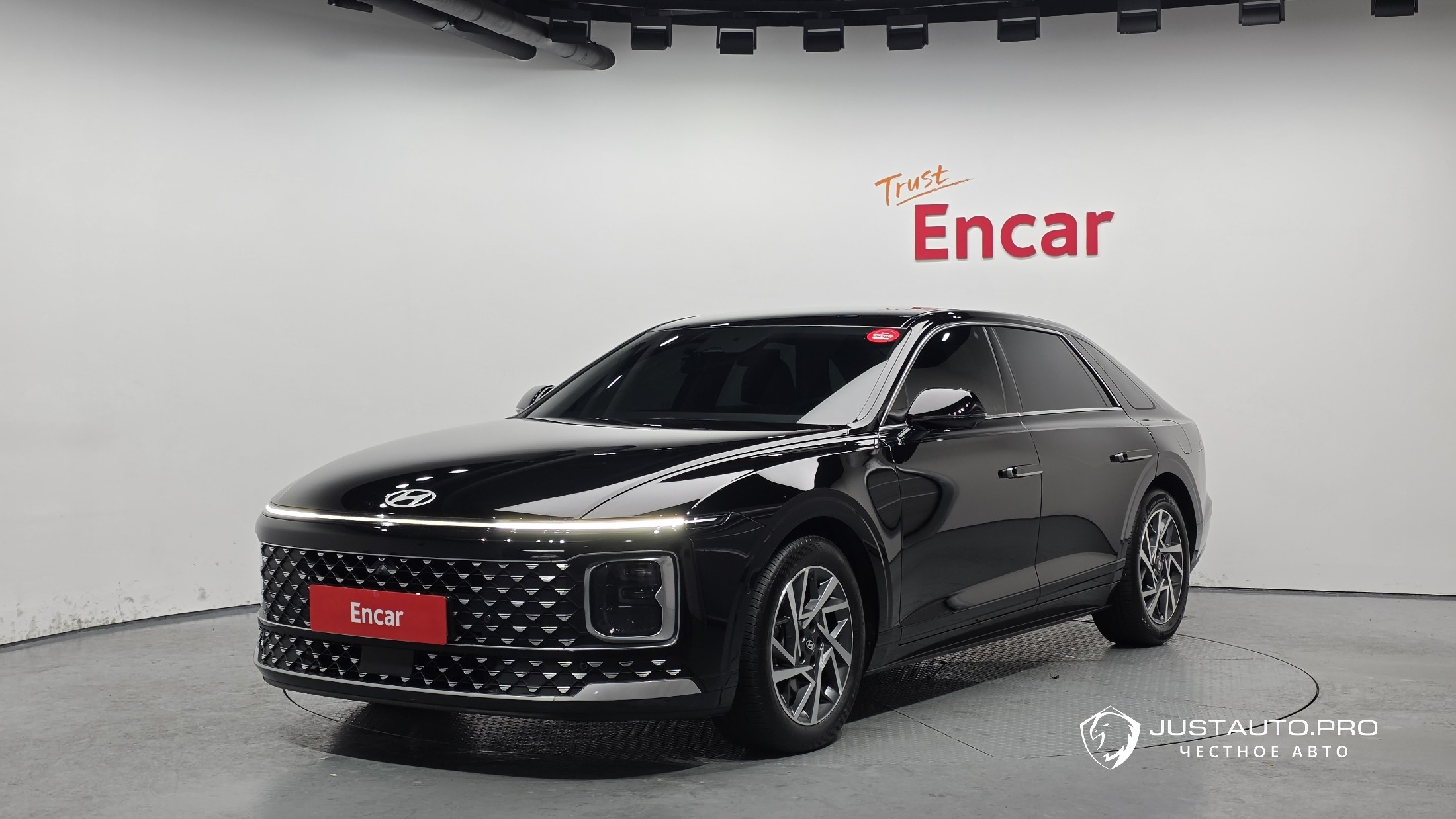 Автомобиль Hyundai Grandeur