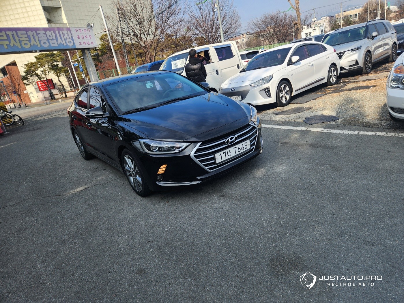 Автомобиль Hyundai AVANTE