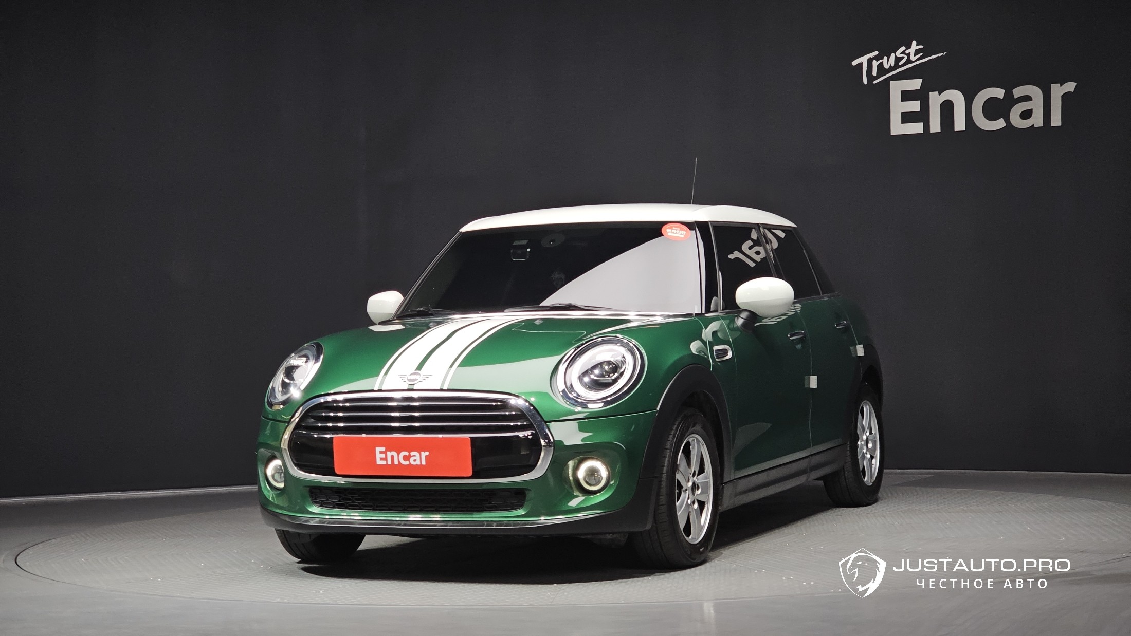 Автомобиль Mini Cooper