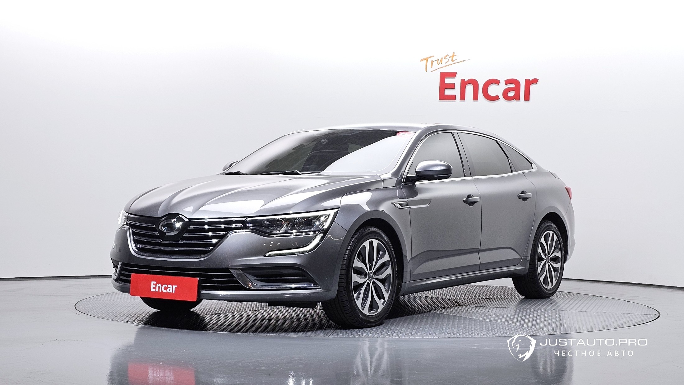 Автомобиль Renault-KoreaSamsung SM6