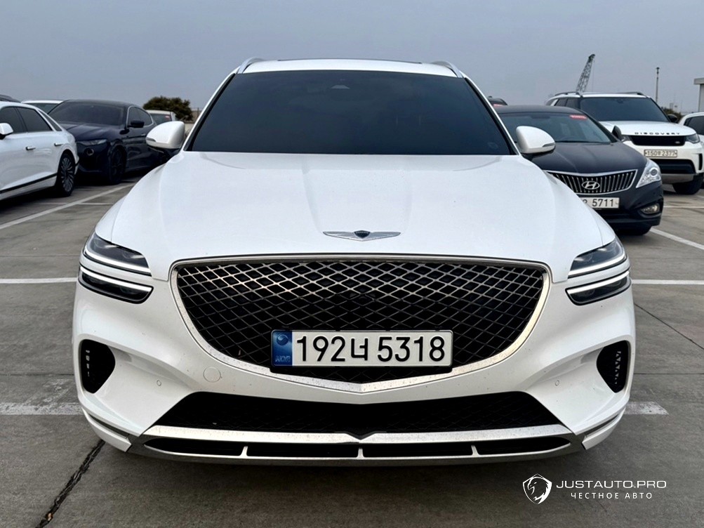 Автомобиль Genesis GV70