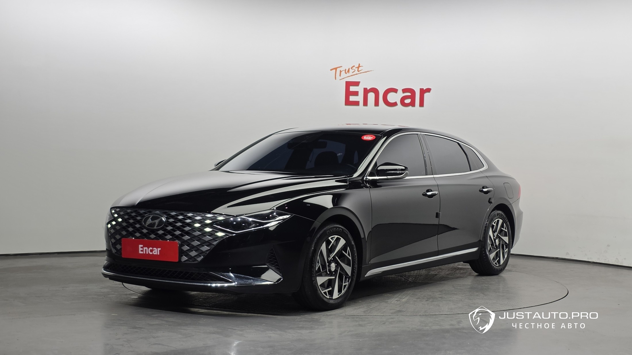 Автомобиль Hyundai Grandeur