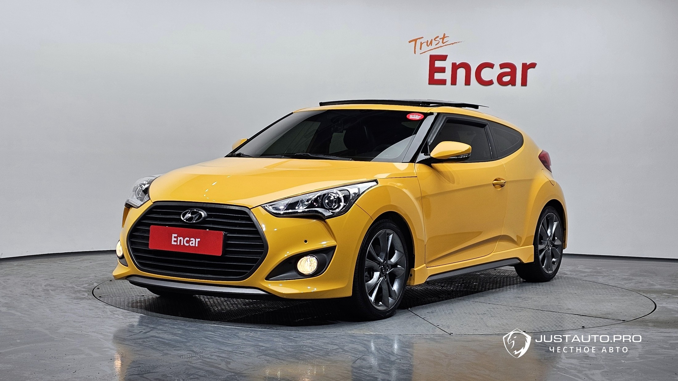 Автомобиль Hyundai Veloster