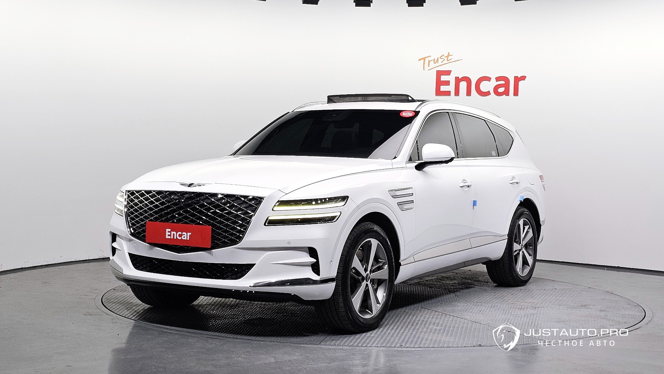 Автомобиль Genesis GV80