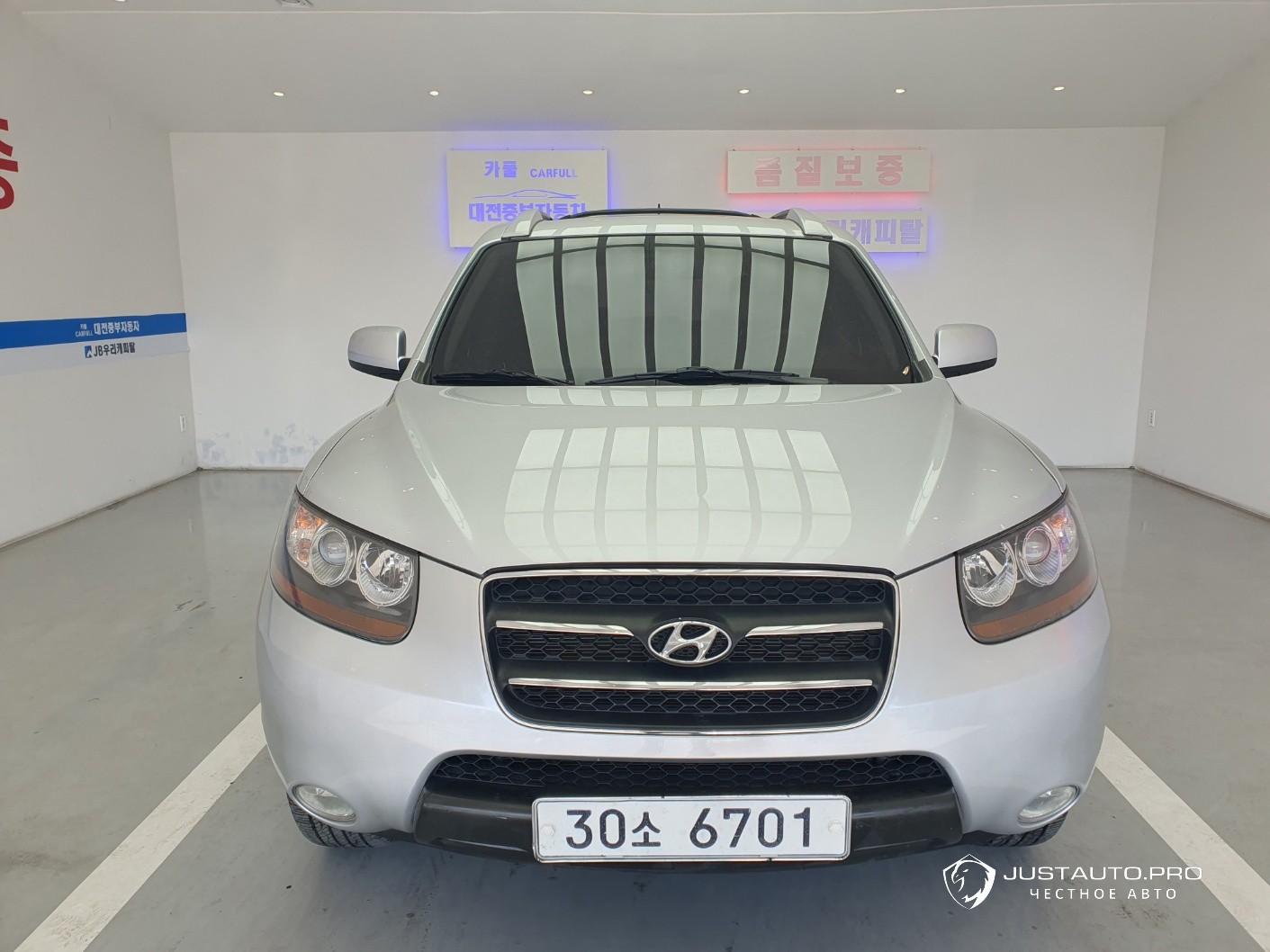 Автомобиль Hyundai Santafe